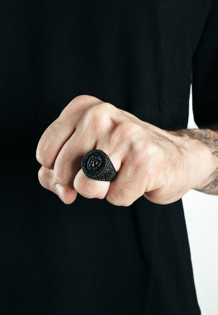 Akitsune Siegelring Imperator Ring Mattschwarz EU günstig online kaufen