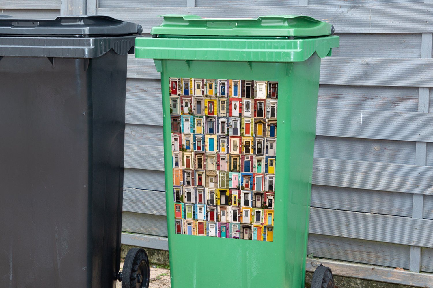 Container, St), Abfalbehälter Collage - (1 Architektur Sticker, Wandsticker MuchoWow Türen Mülltonne, - Bunt - Mülleimer-aufkleber,