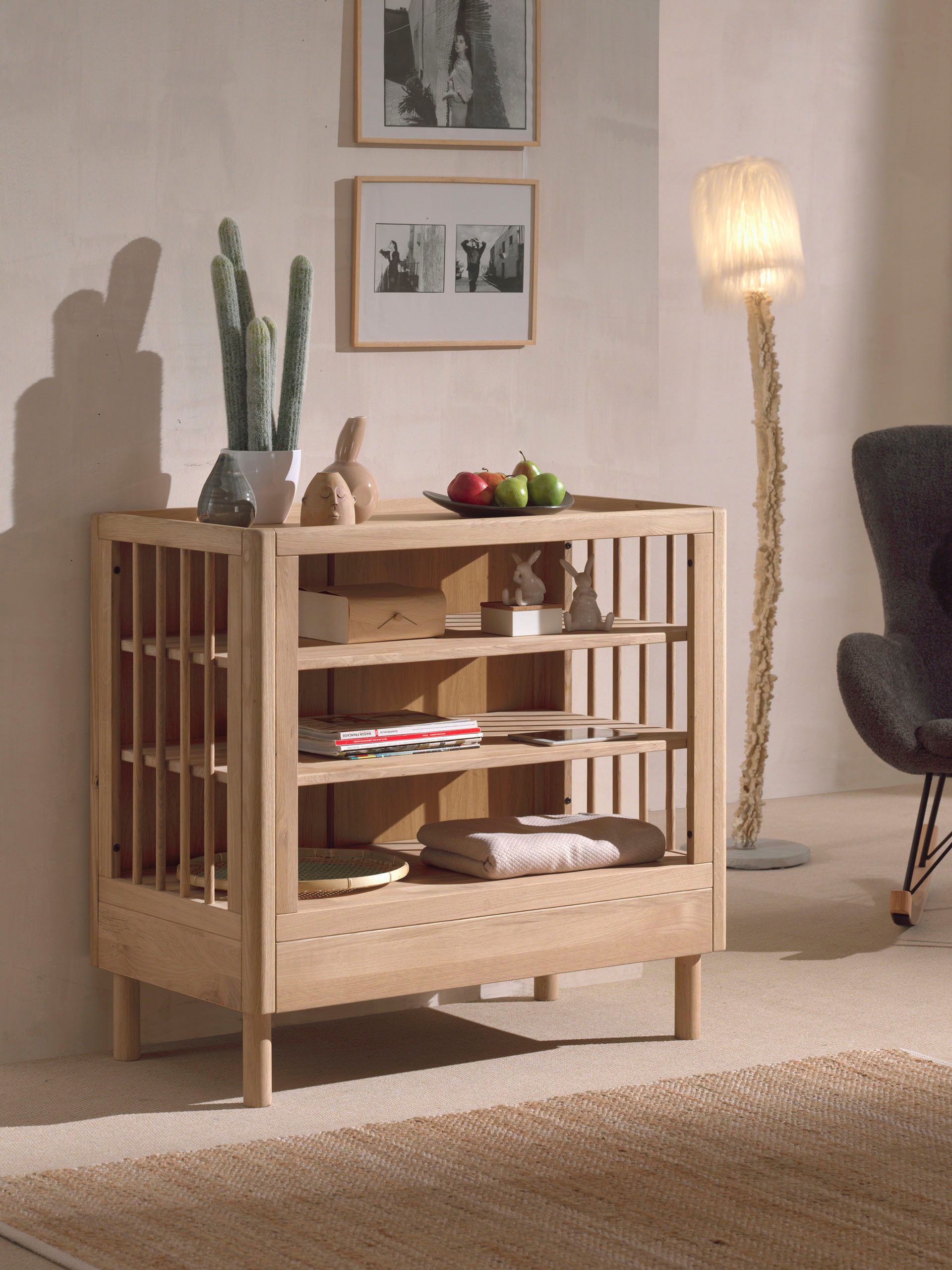 Home affaire Wickelkommode Wickelregal aus massvier Eiche natur geölt, zeitloses Design, mit 3 geräumigen Fächern, stabil und standfest gebaut