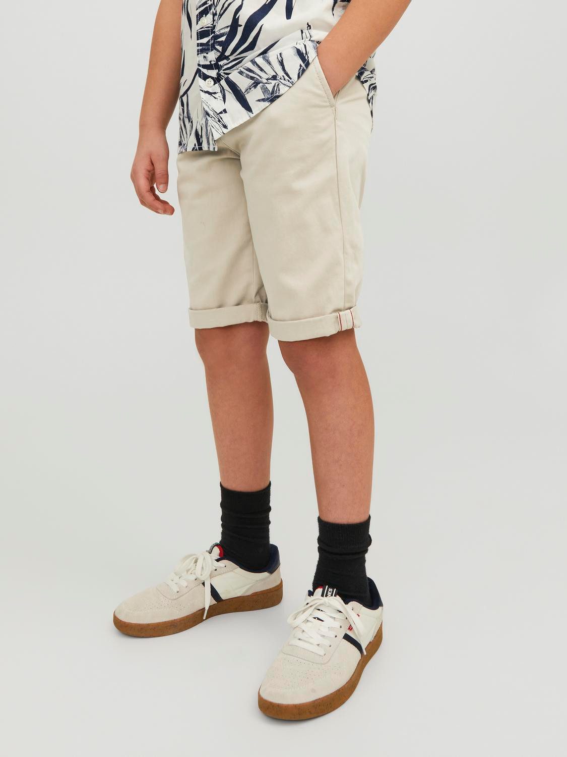 Jack & Jones Junior Chinoshorts Jack & Jones Kinder Jungen Shorts JPSTBOWIE JJSHORTS SOLID SN JNR