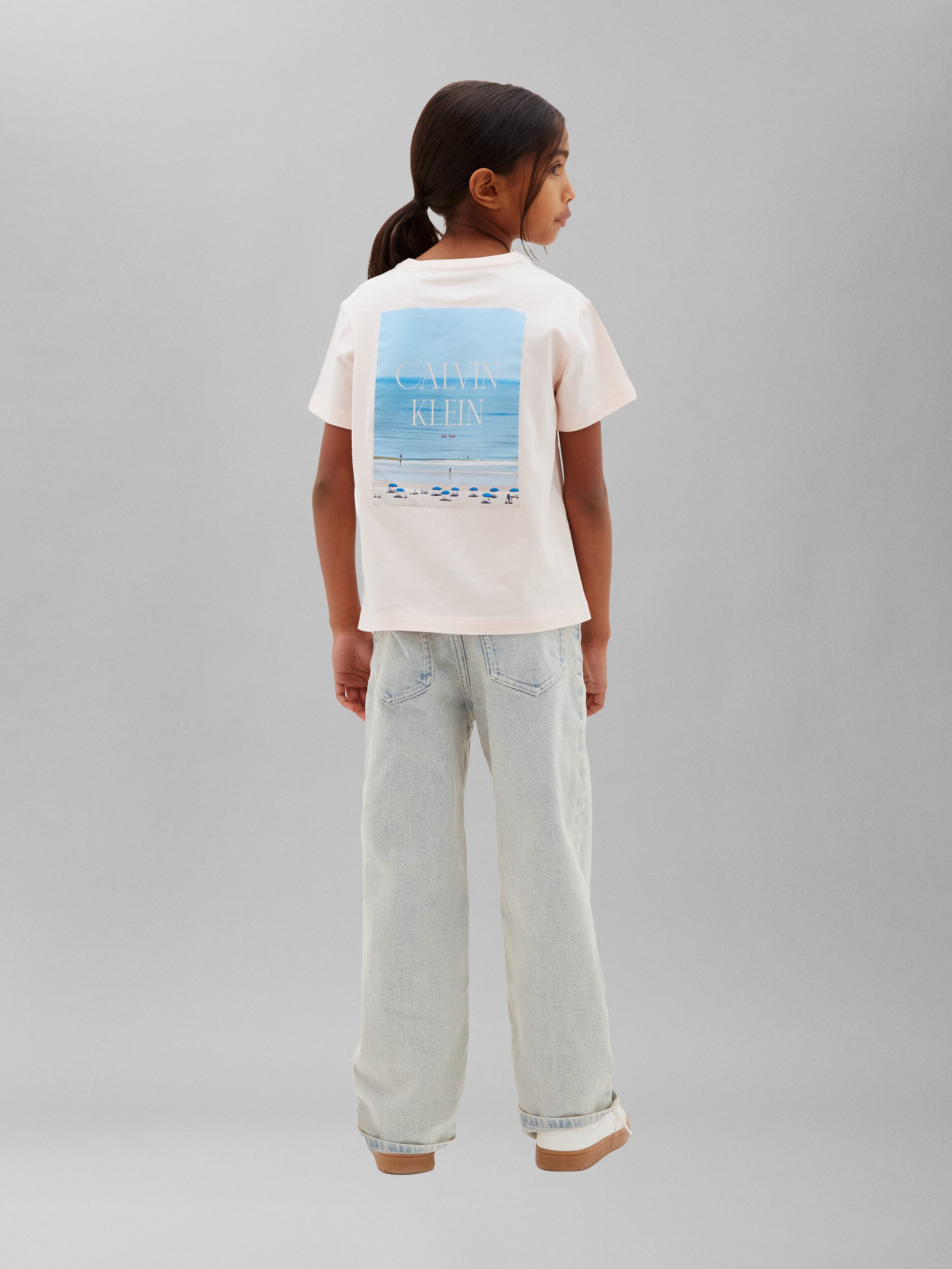 Calvin Klein Jeans T-Shirt mit großem Rückendruck, reine Baumwolle, Regular Fit