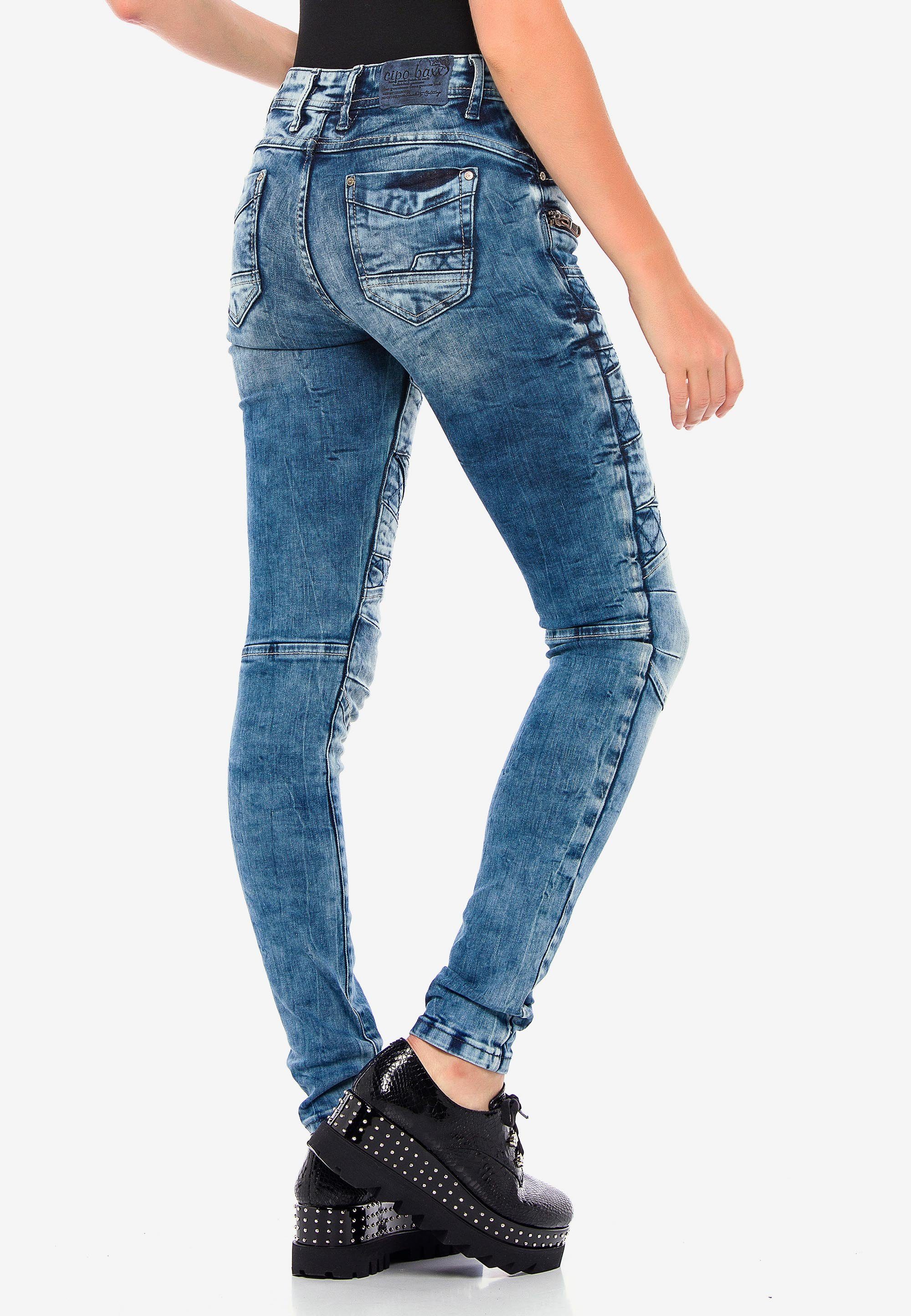 Damen Jeans Cipo & Baxx Straight-Jeans mit coolen Stickelementen