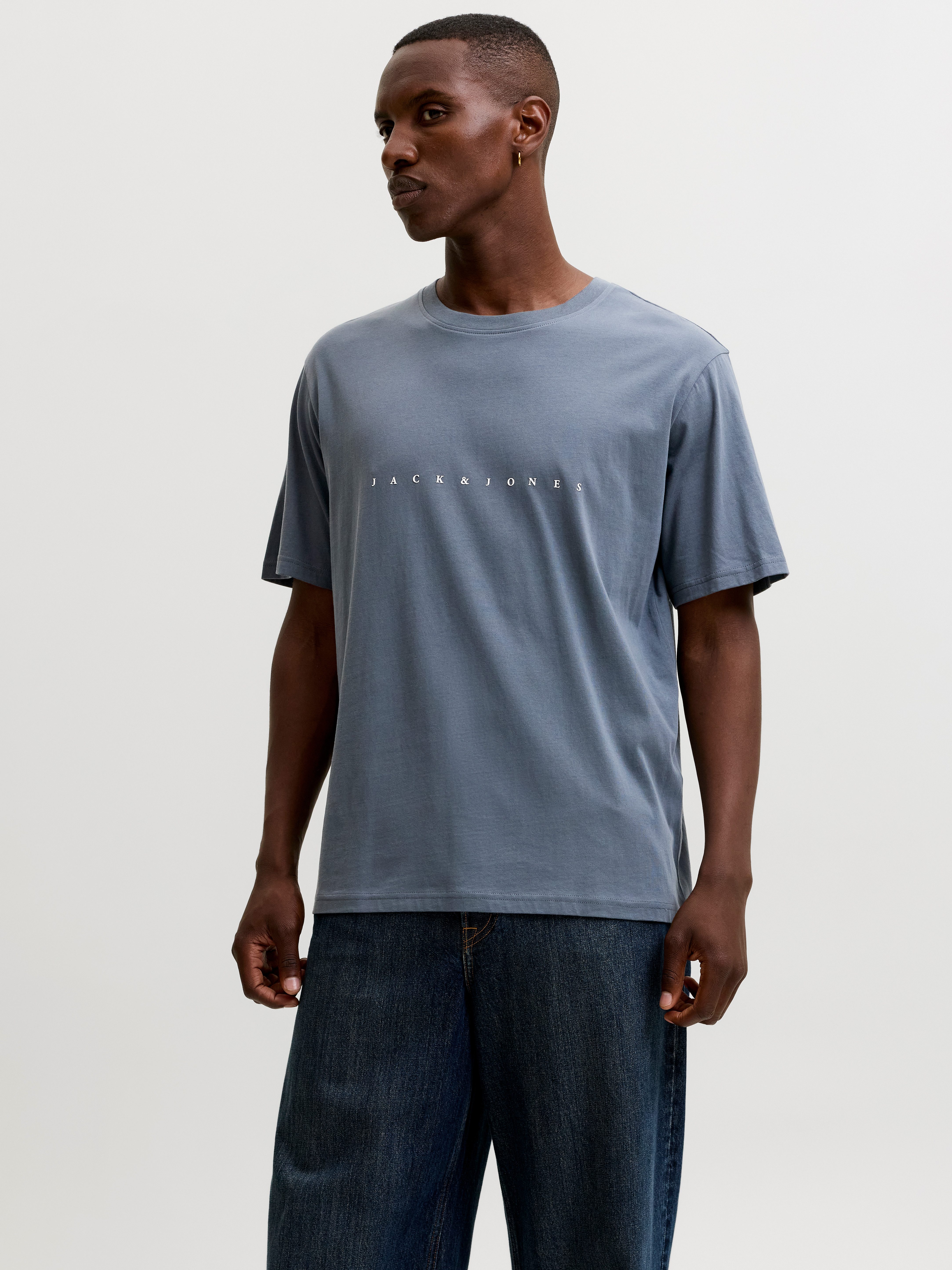Jack & Jones Rundhalsshirt JJESTAR mit Pigmentprint und Baumwollgefühl Baumwolle, relaxed fit