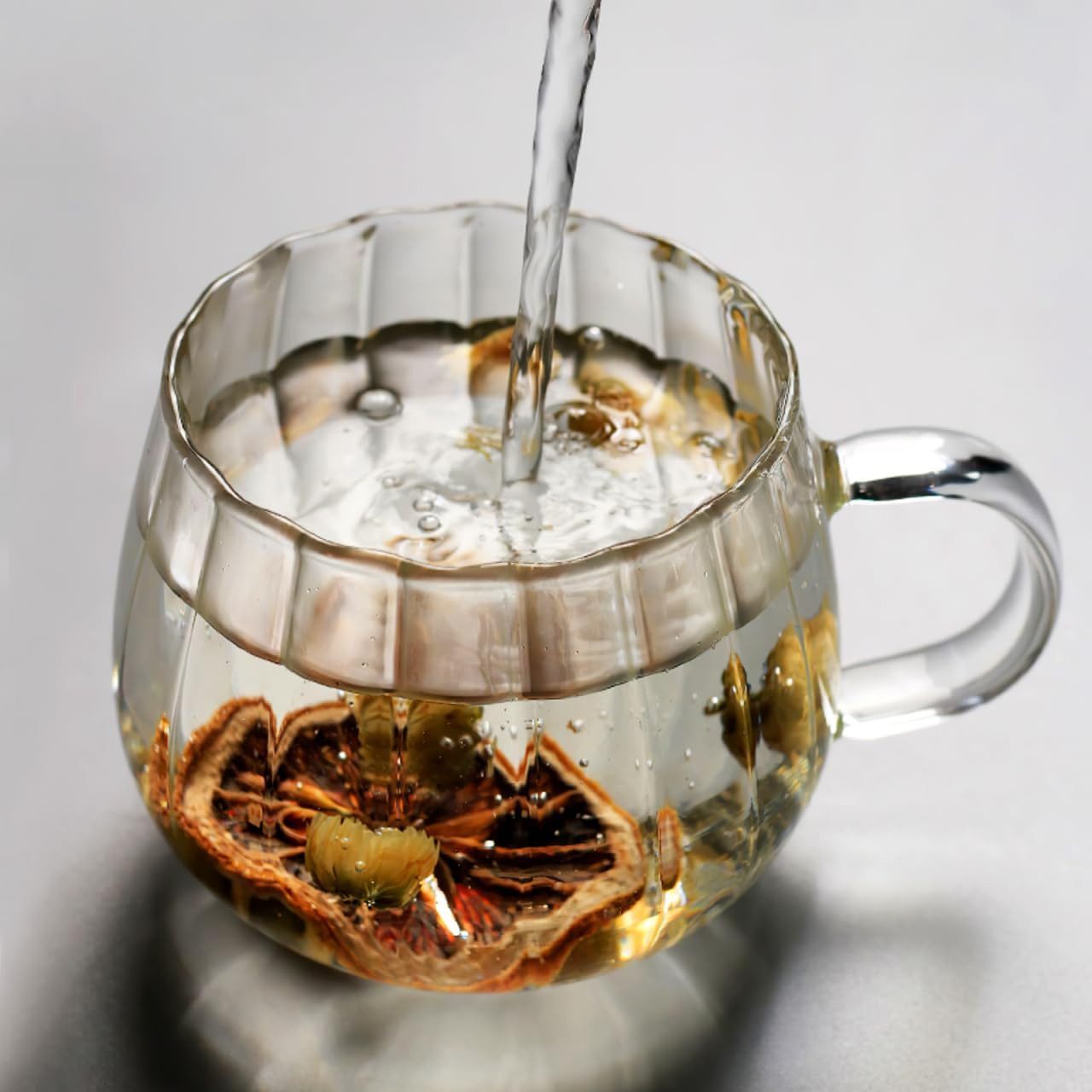 Bossjoy Tasse 4er Set Glas-Kaffeetassen 350 ml in Kürbisform mit Griff transparent, 4-tlg., Glas, Ergonomischer Griff, hitzebeständig, transparent – Bild 3 von 5