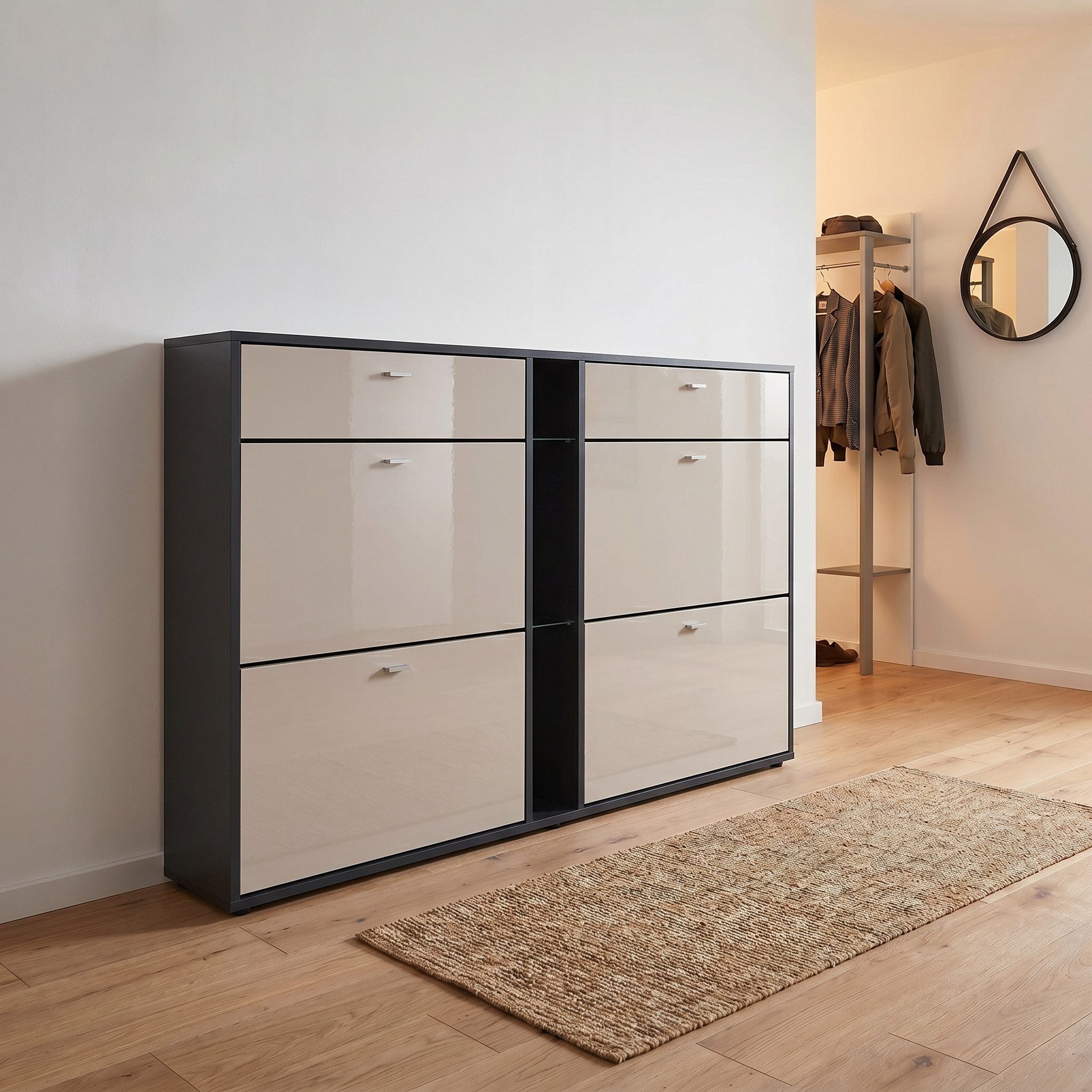 Vladon Schuhschrank Today (Schuhkipper für 24 Paar Schuhe mit 4 Klappen, 2 Schubladen und 3 offene Fächer) Schwarz matt/Sandgrau Hochglanz (155,5 x 95 x 28 cm)