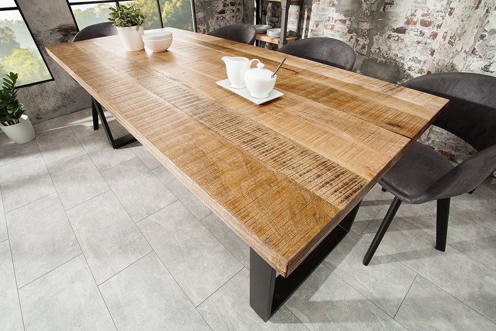 riess-ambiente Esstisch IRON CRAFT 160cm natur/schwarz - Mango-Massivholz, Kufen aus Eisen (Einzelartikel, 1-St), Industrial Design & bis zu 6 Personen – ideal für Dein Loft-Esszimmer