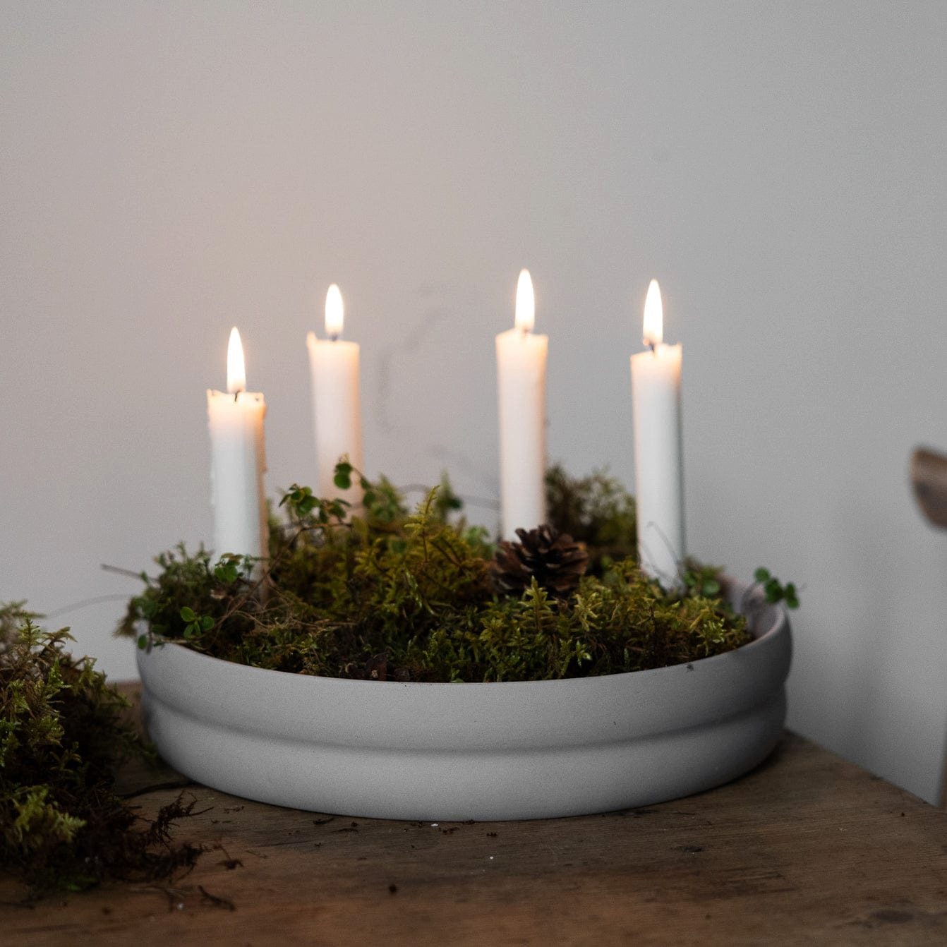 Storefactory Kerzenhalter Adventsschale Kvistholmen in hellgrau für 4 Stabk günstig online kaufen
