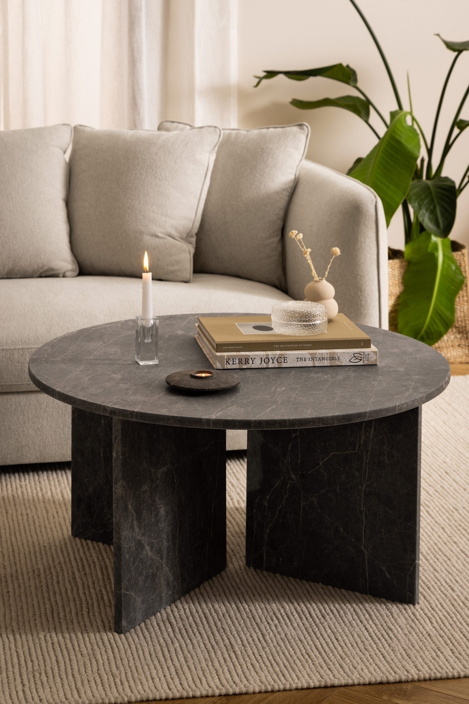 freiraum Couchtisch Vega, in Braun, Marmor - 42x90cm (HxD)