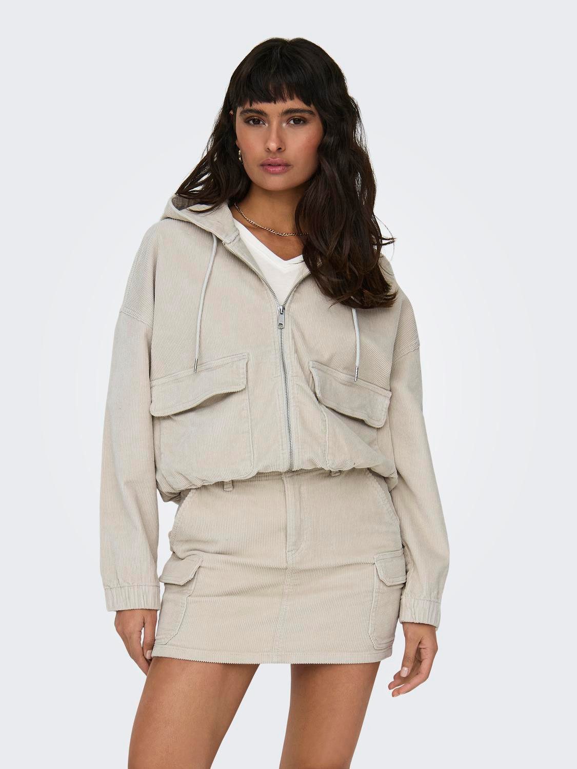 Cordjacke ONLKENZIE L/S CORD JACKET PNT NOOS