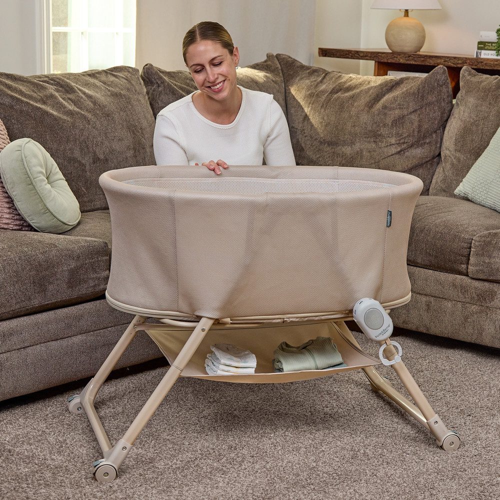 ingenuity Baby-Reisebett Snooze & Stow™ Easy-Folding Bassinet, beige, faltbar