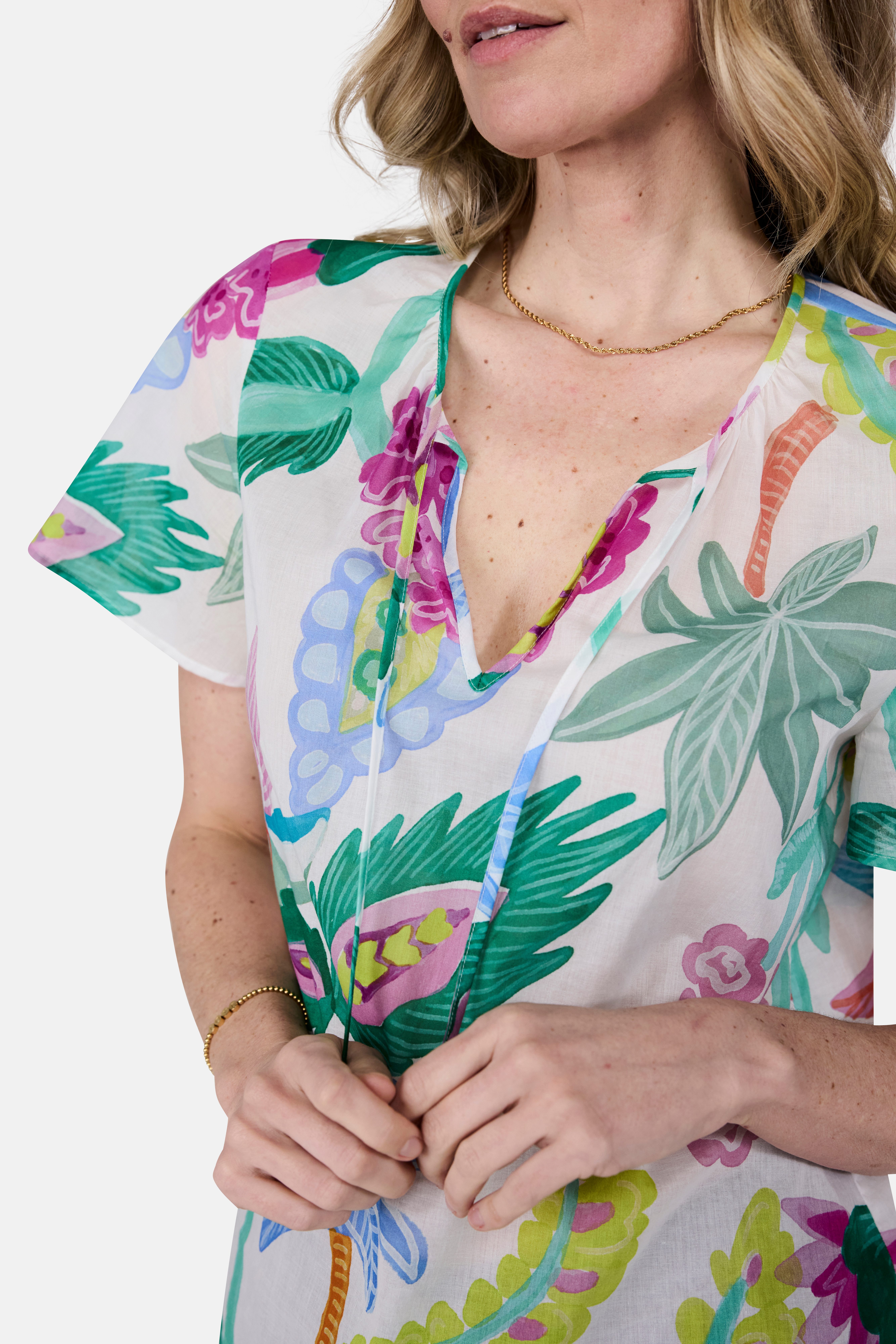 Lieblingsstück Schlupfbluse mit Tropicalprint