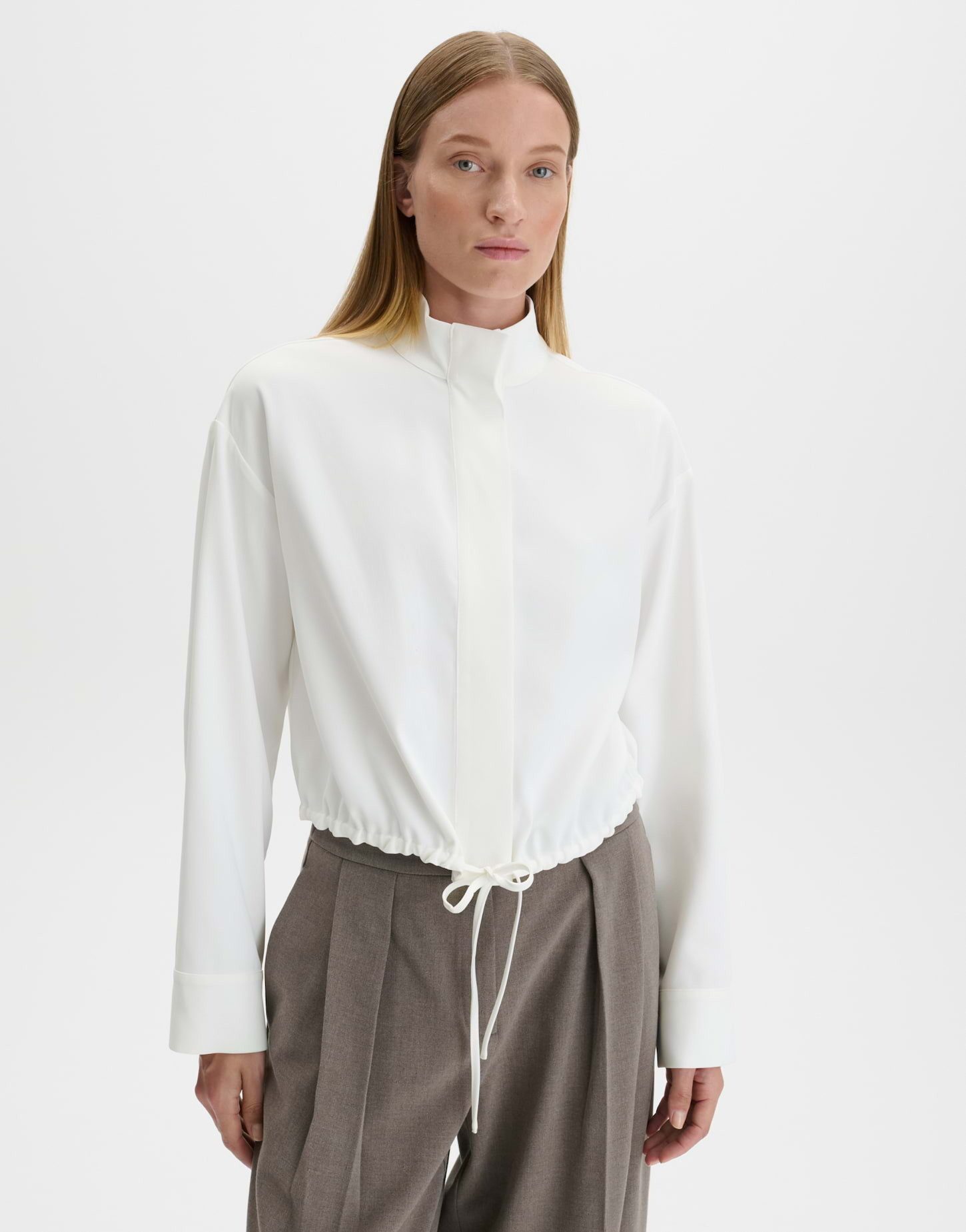 someday Hemdbluse Zerci aus glatter Webware Verkürzte O-Silhouette mit Stehkragen und Ballonsaum