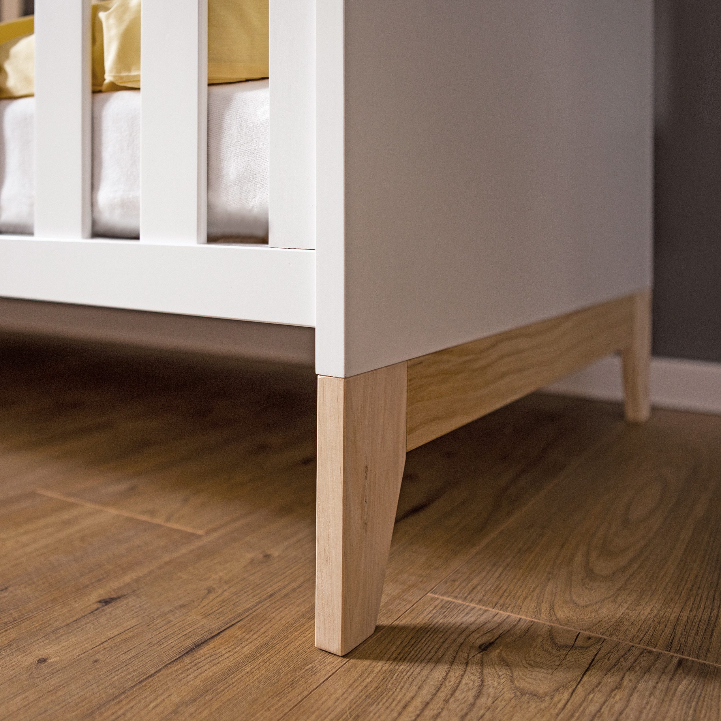 Puckdaddy GmbH Babybett / Kinderbett Ida 70x140 höhenverstellbar u. mitwachsend, weiß, Holz