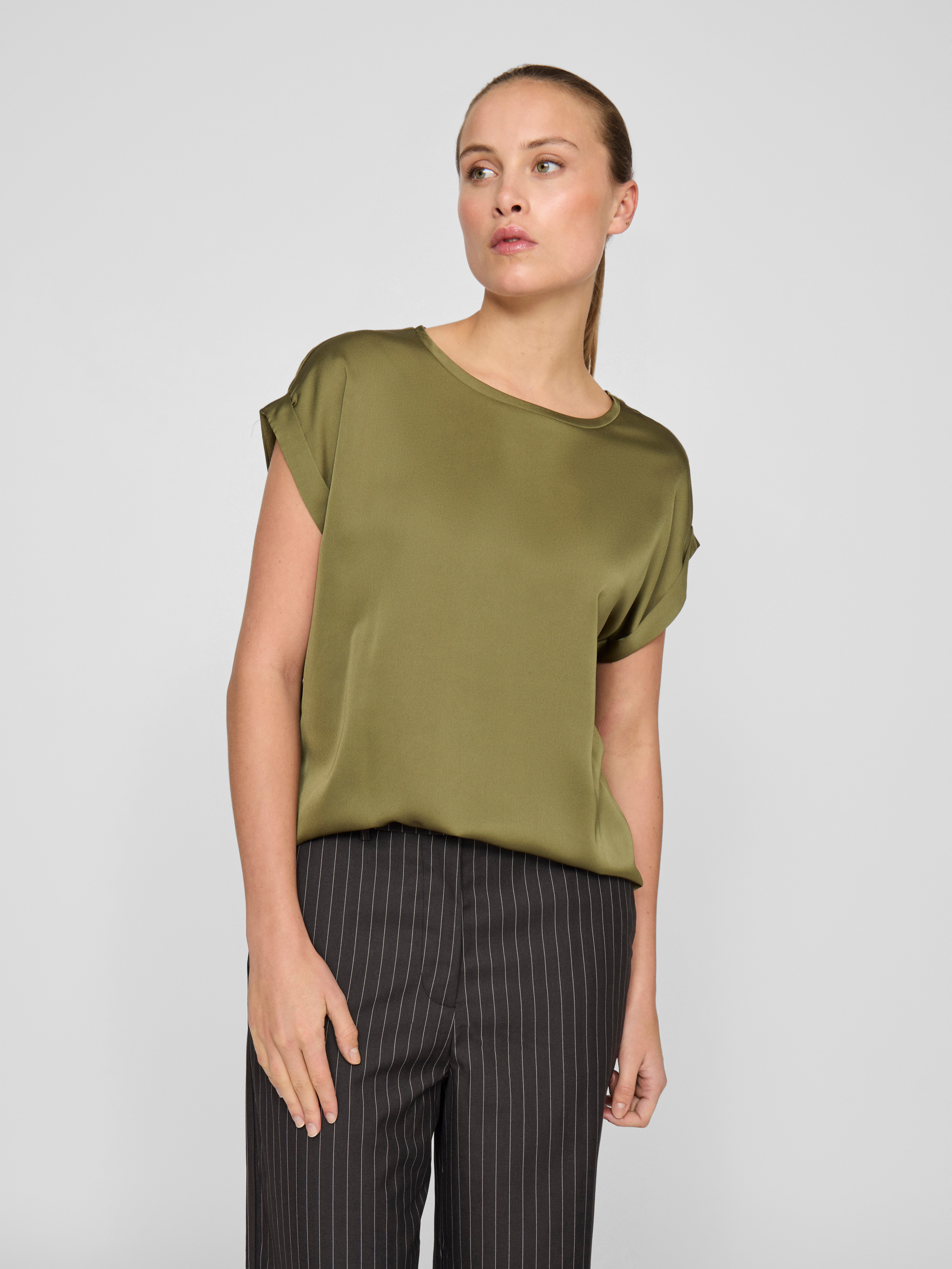 Vila Kurzarmshirt VIELLETTE S/S SATIN TOP günstig online kaufen