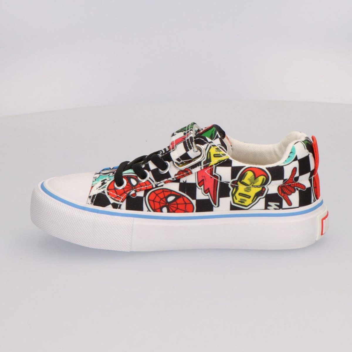 MARVEL für Kinder Schule Alltag Ausflug und Freizeit Sneaker