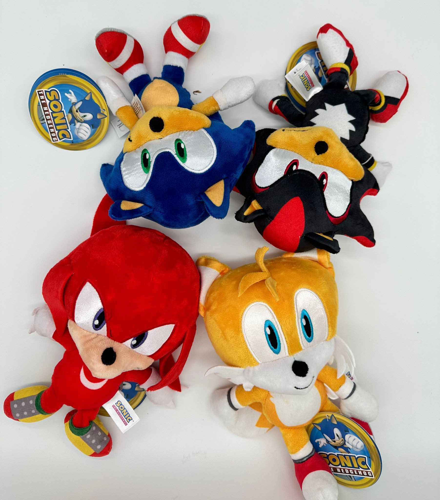 Play by Play Kuscheltier Sonic The Hedgehog perfekt Geschenkidee für Jungen&Mädchen blau (Spar Set, 1-St., Geschenk-Set), Weiches SEGA Sonic Plüschtier 22 cm, kuschelig und hochwertig