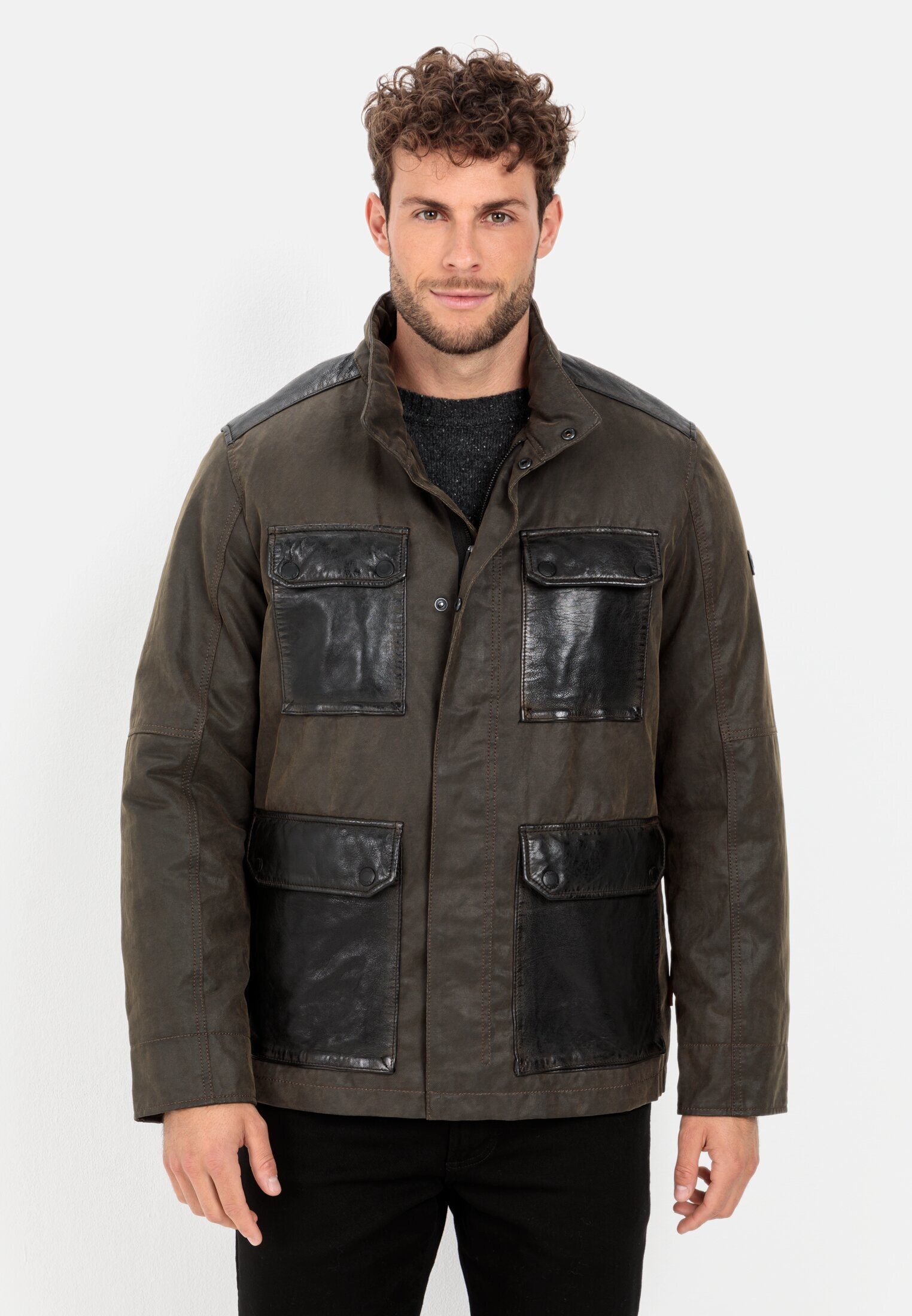Winterjacke mit Materialkontrast