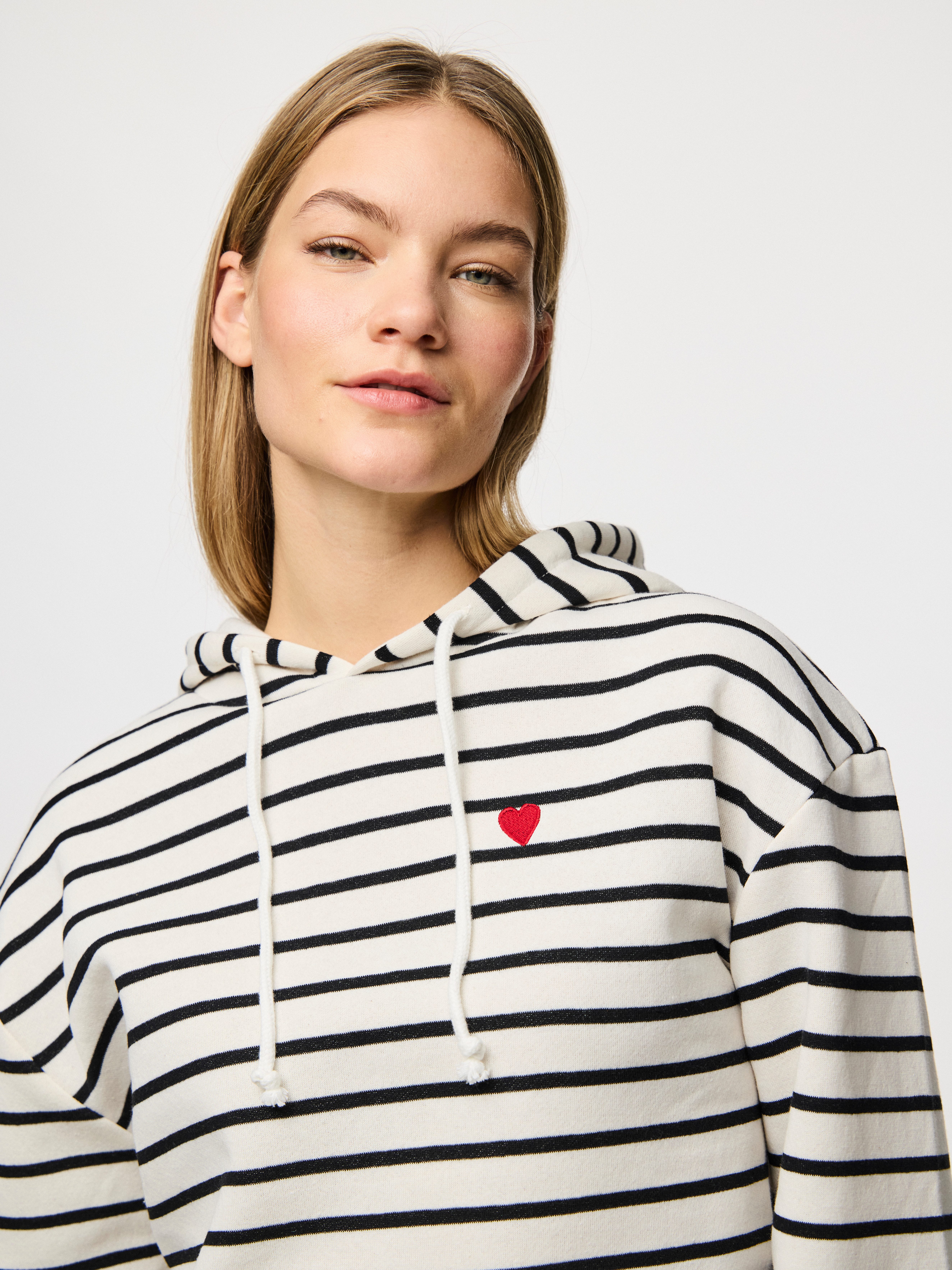 pieces Hoodie PCCHILLI LS HOODIE STRIPES NOOS BC günstig online kaufen