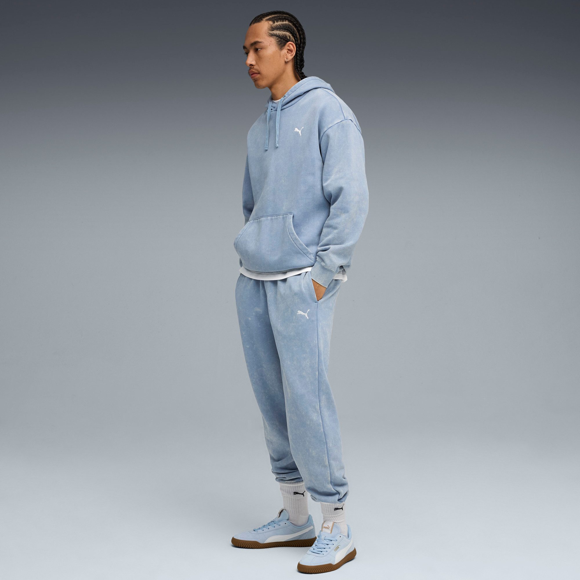 PUMA Kapuzensweatshirt ESS ELEVATED RELAXED WASH HOODIE FL für sportlichen und lässigen Look, aus weicher Baumwollmischung – Bild 3 von 5