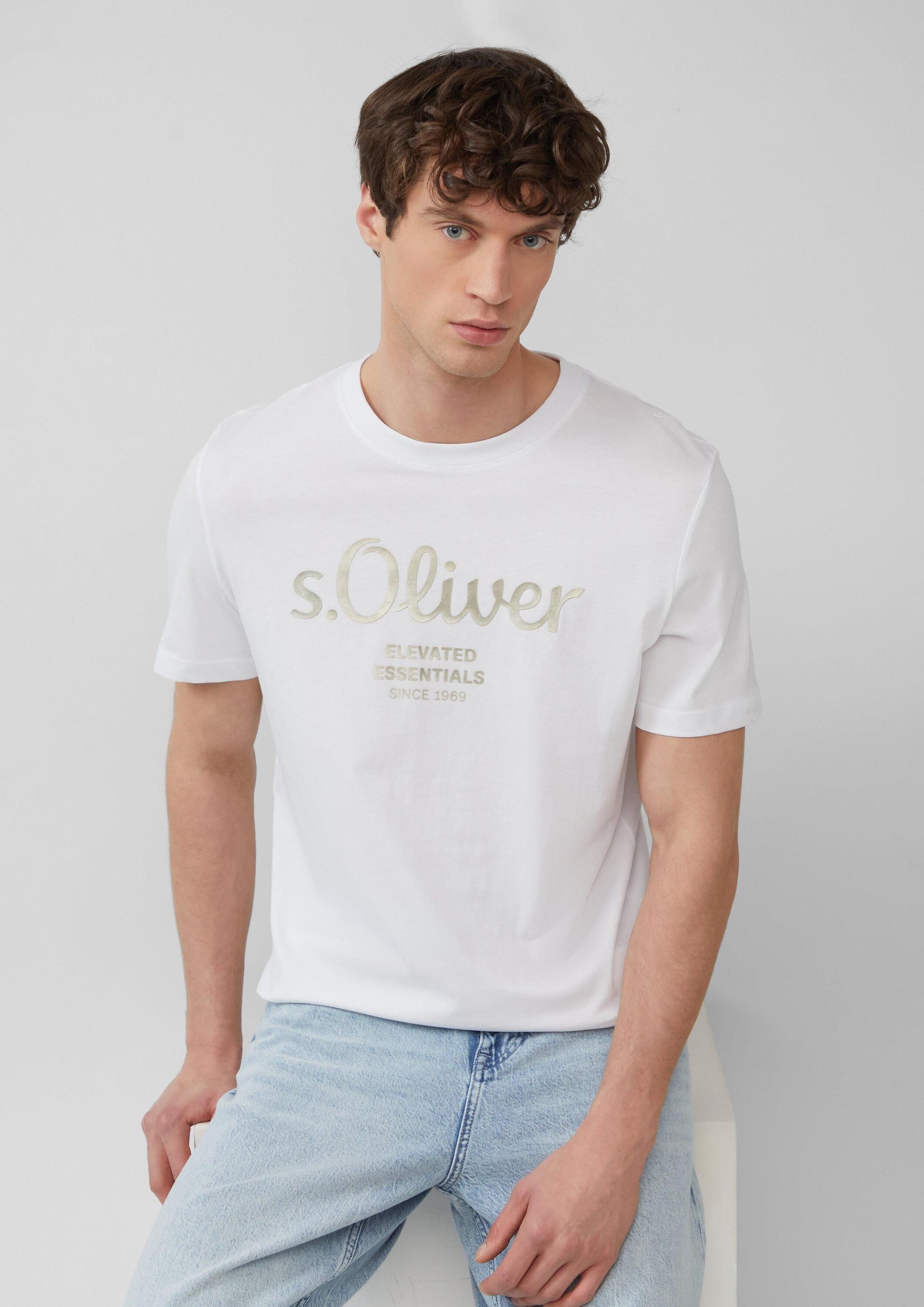 s.Oliver Kurzarmshirt T-Shirt Baumwoll-T-Shirt mit Logo-Print günstig online kaufen