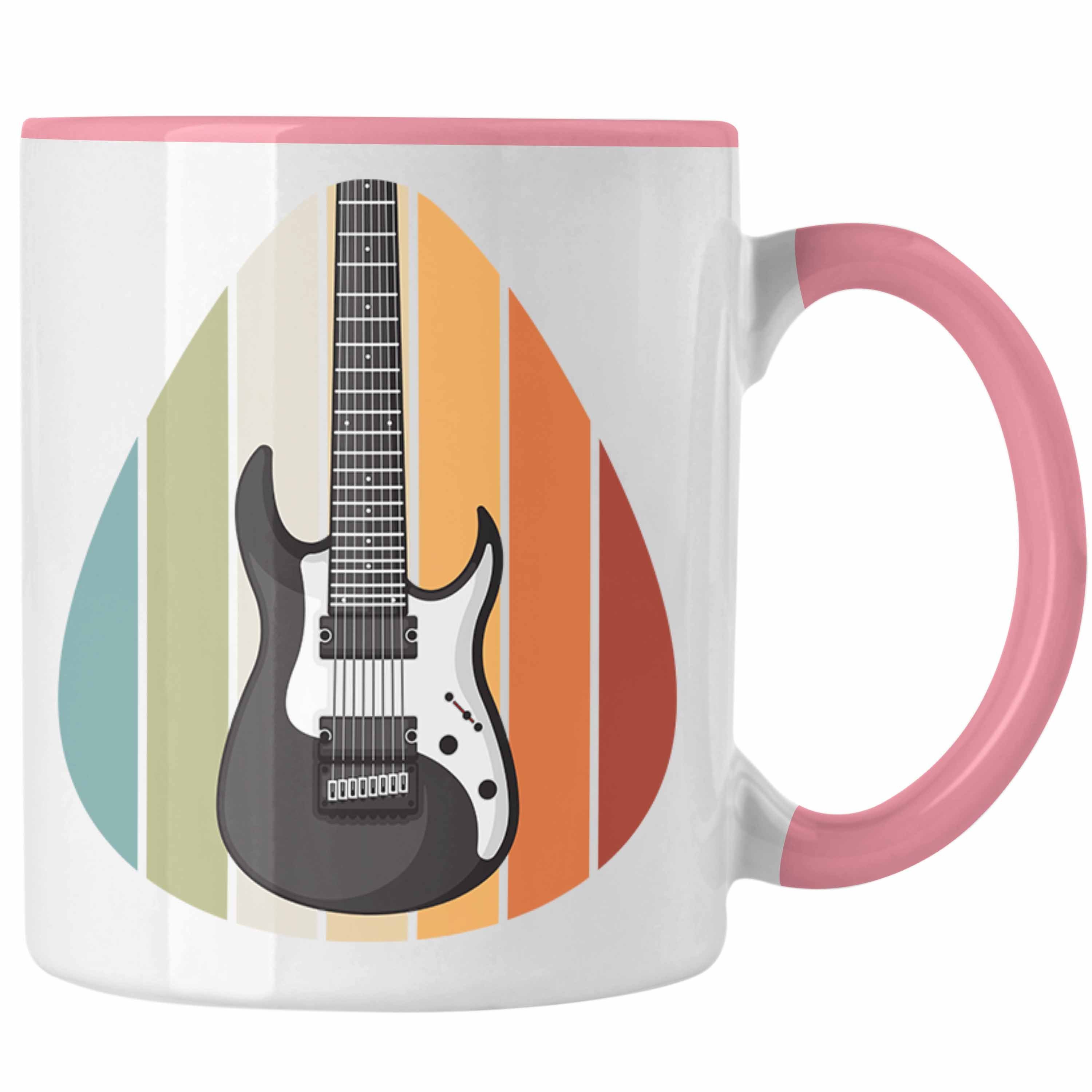 Trendation Tasse Trendation - Gitarrenspieler Geschenk Tasse Männer Frauen Gitarre Geschenkidee Gitarristen Gitarrist Geschenke Motiv Rosa