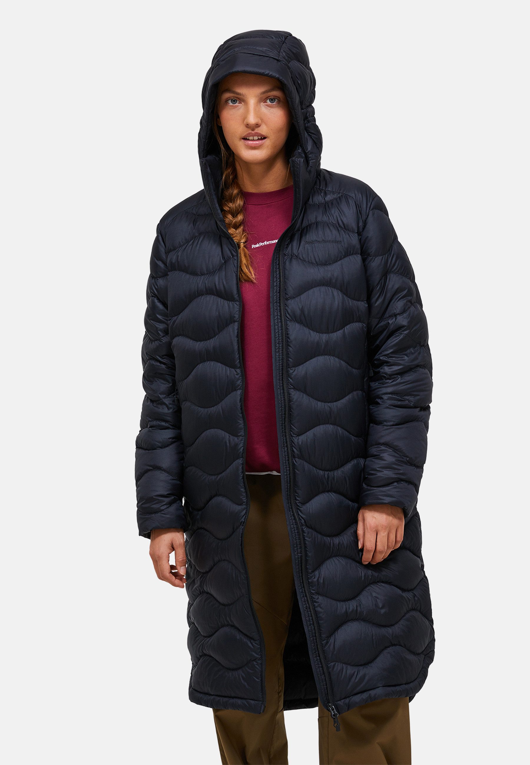Peak Performance Daunenmantel W Helium Down Coat mit sportivem Design