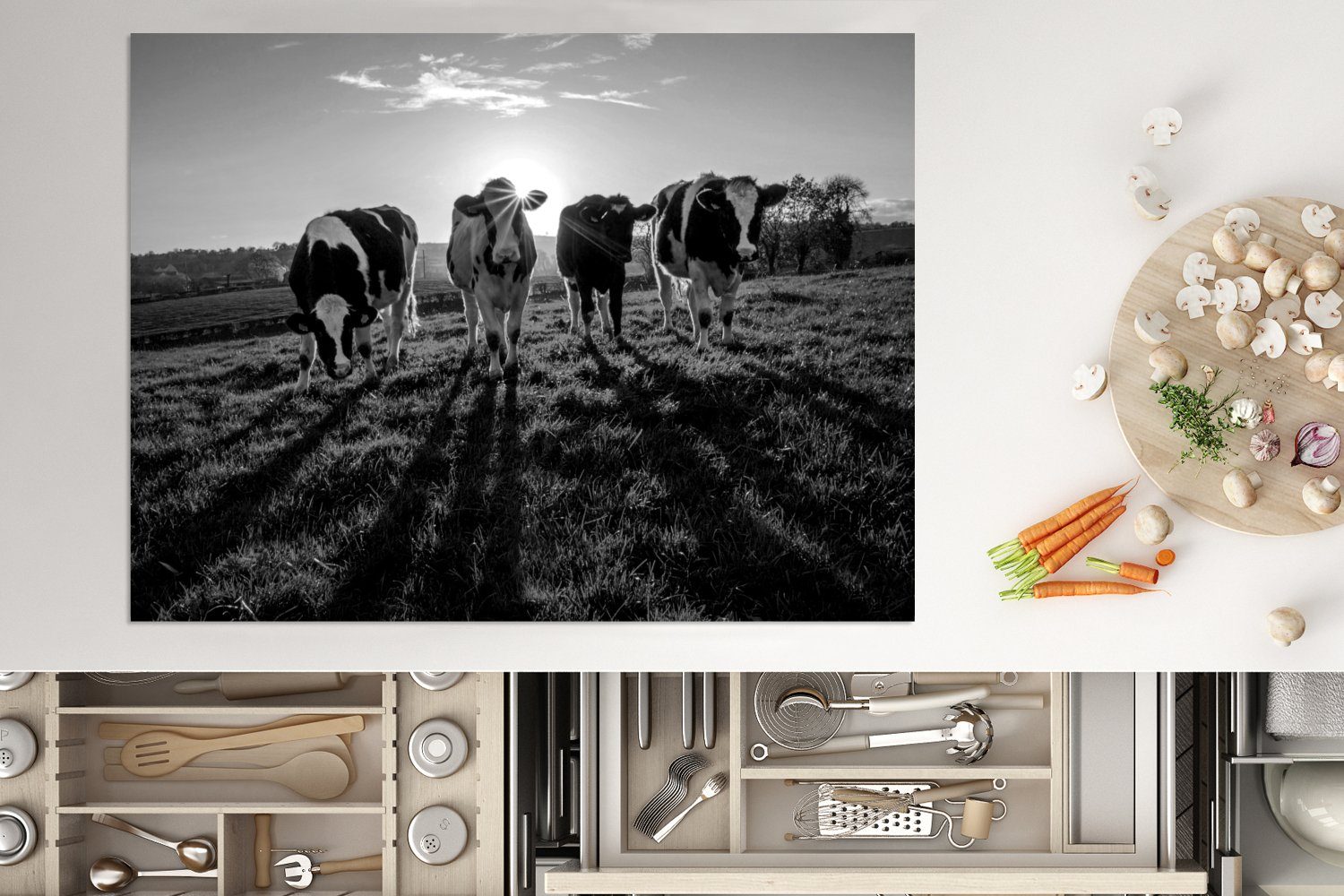 Kühe auf tlg), der MuchoWow Arbeitsfläche (1 70x52 Vinyl, Ceranfeldabdeckung Irland cm, ländlichen schwarz nutzbar, Herdblende-/Abdeckplatte im - und Weide weiß, Mobile