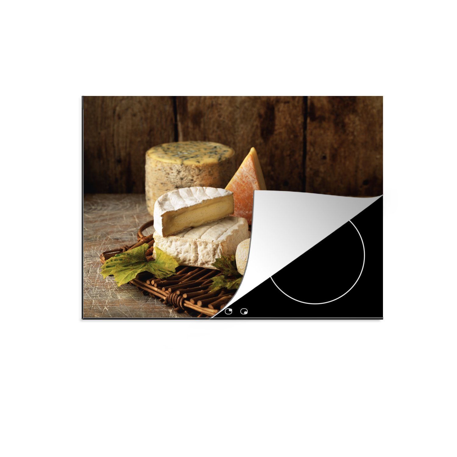 MuchoWow Herdblende-/Abdeckplatte Käse auf einem Weidentablett, Vinyl, (1 tlg), 60x52 cm, Mobile Arbeitsfläche nutzbar, Ceranfeldabdeckung