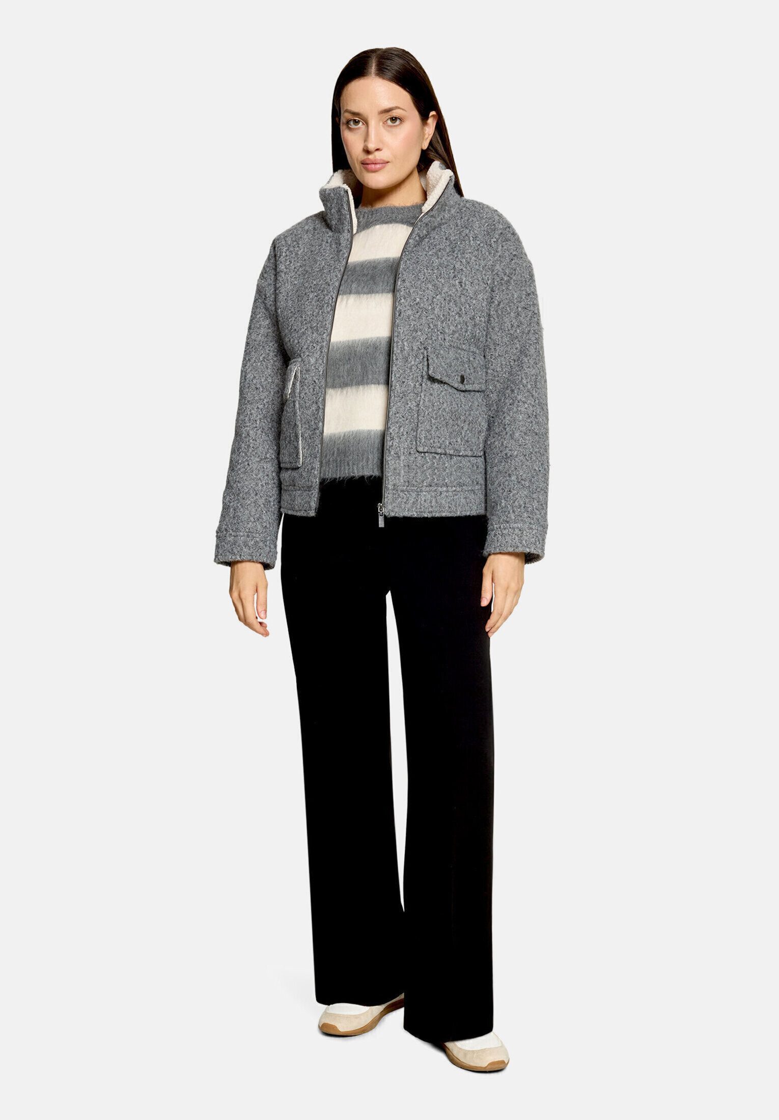 Betty&Co Canvasjacke Damen mit aufgesetzten Taschen