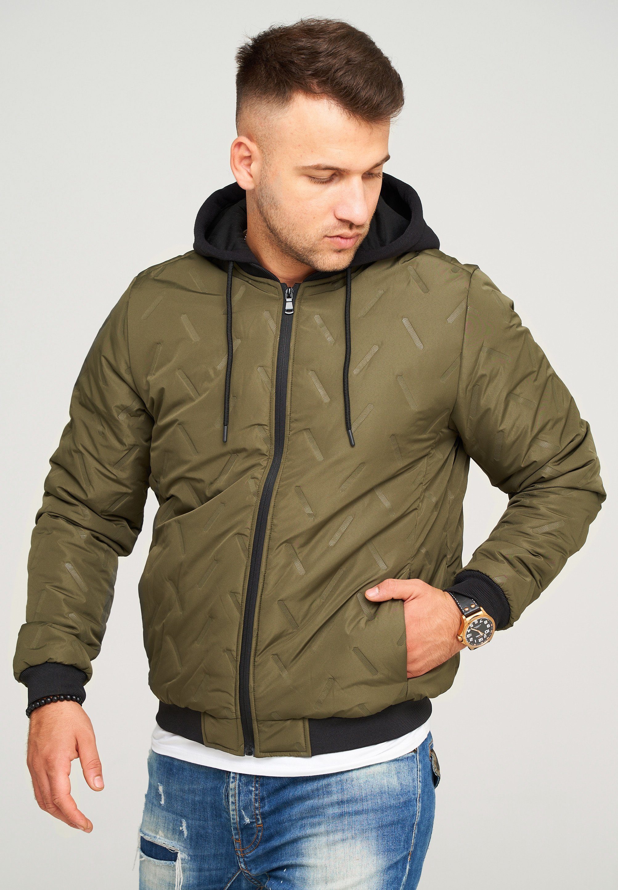 behype Steppjacke BHMUS mit Kapuze khaki