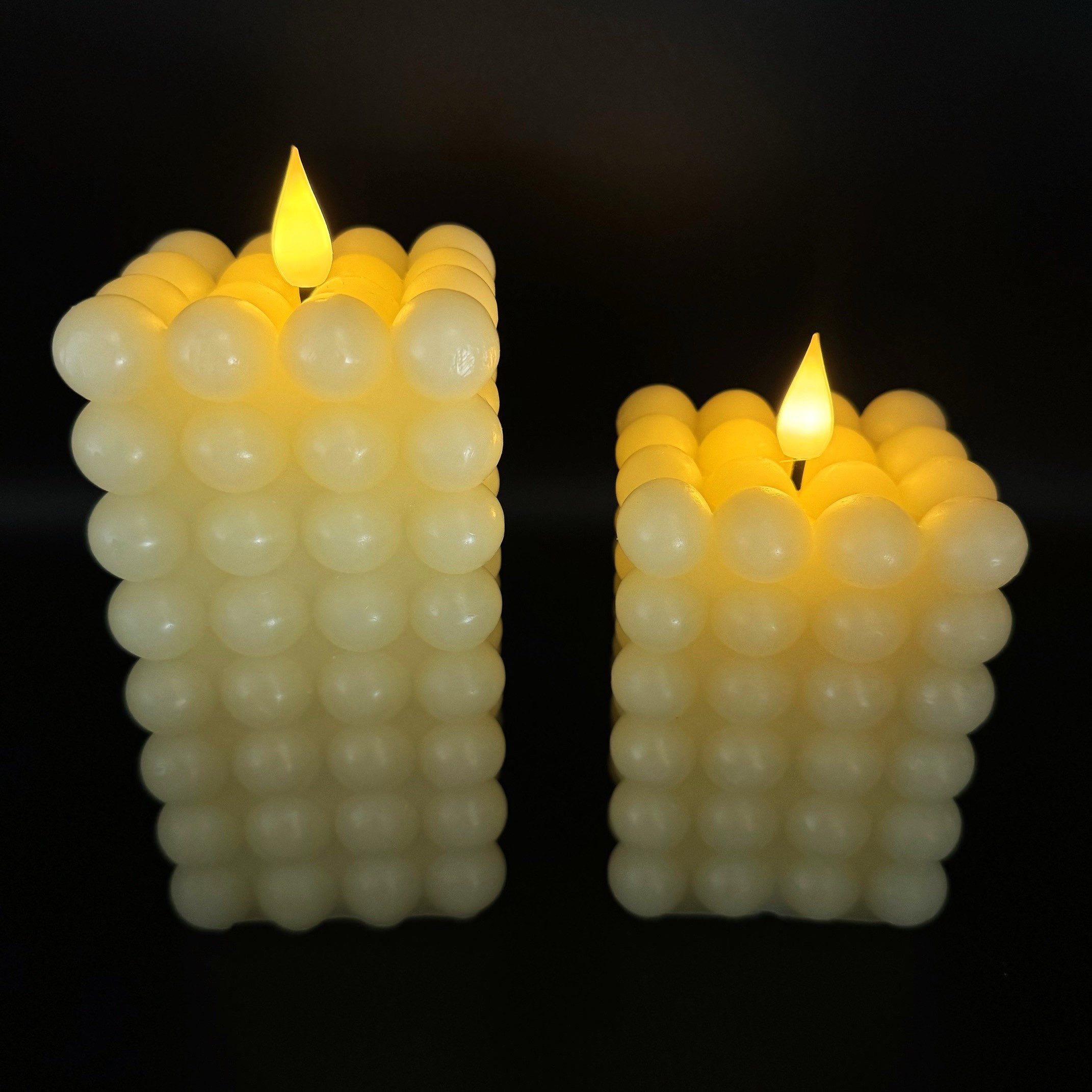 Online-Fuchs LED-Kerze 2 LED BUBBLE Kerzen aus Echtwachs mit Timer (Creme, Beige), mit realistische Flamme