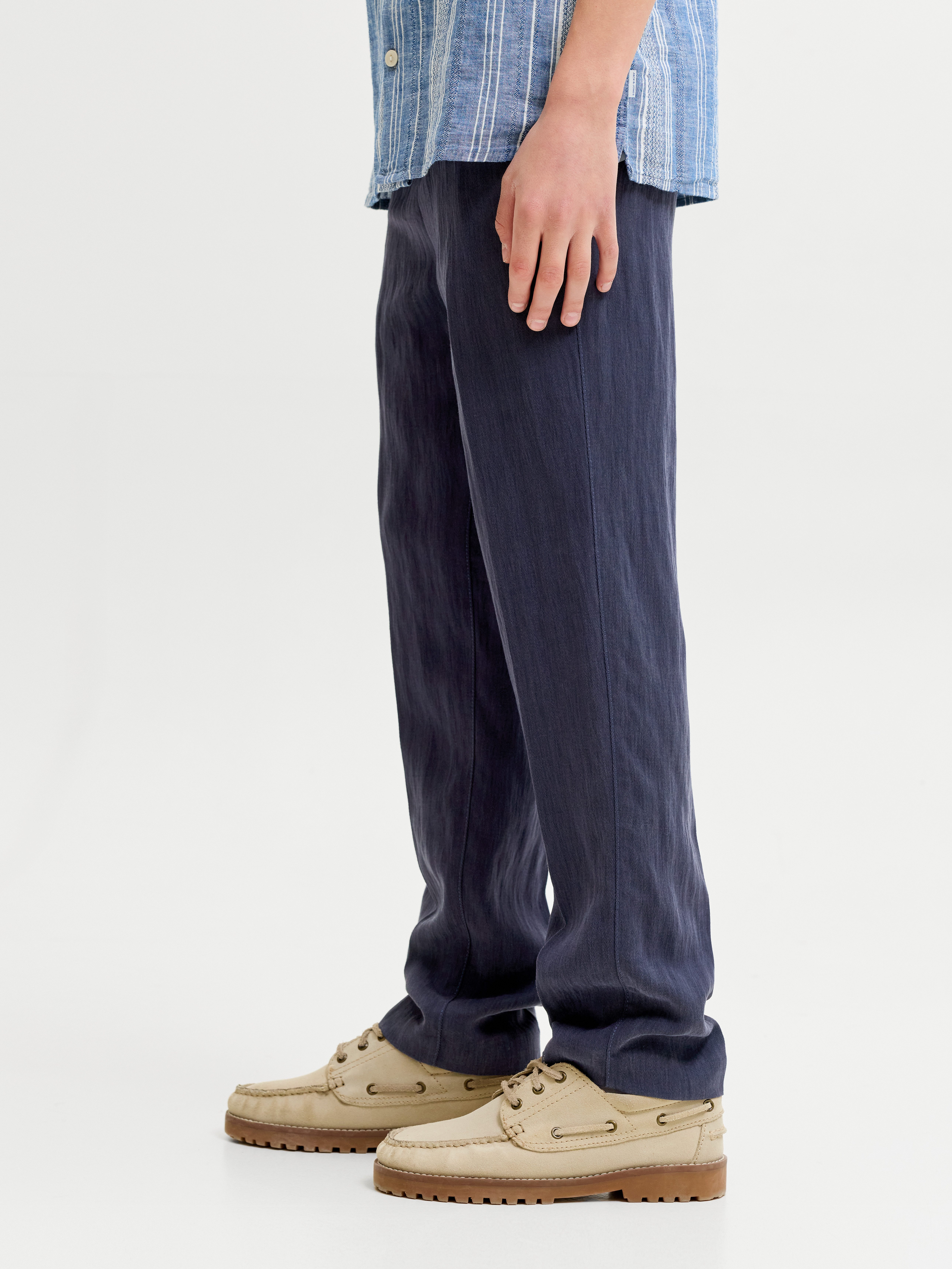 Jack & Jones Junior Chinos JPSTKARL SKYE JOGGER JNR Materialmix, loose fit