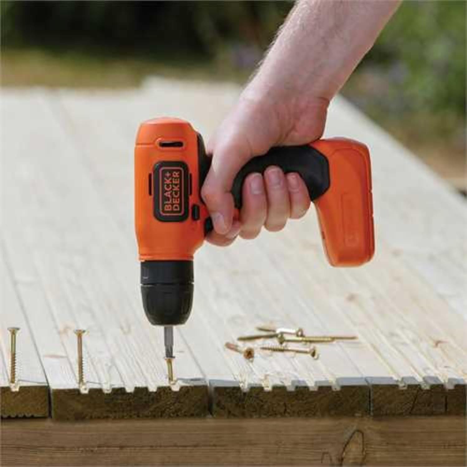 Black + Decker Akku-Bohrschrauber Ultra-Kompakt-Bohrer, Akkubohrer (7.2V, 1.5Ah Li-Ion Akku), (1-tlg)