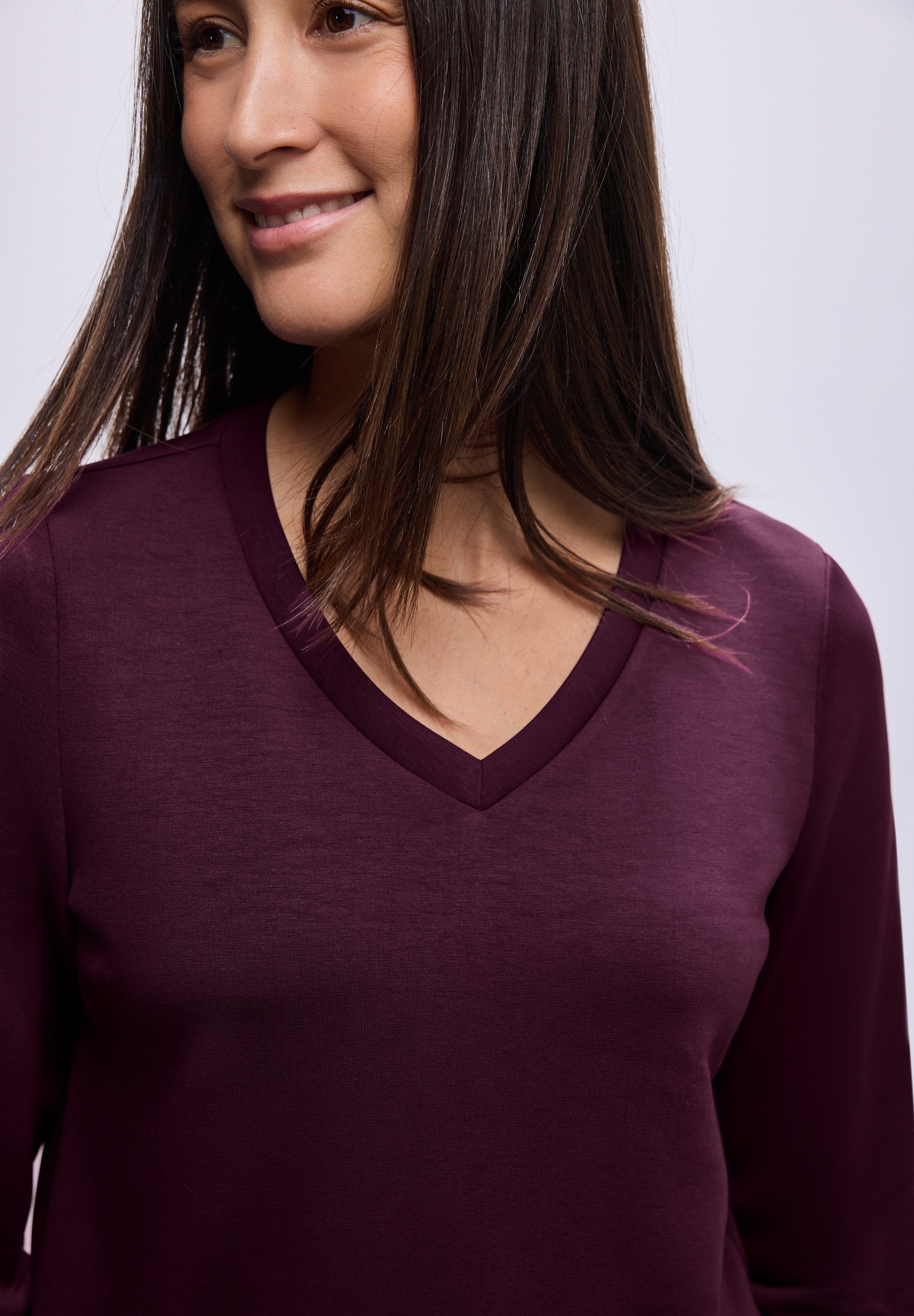 STREET ONE Sweatshirt mit V-Ausschnitt
