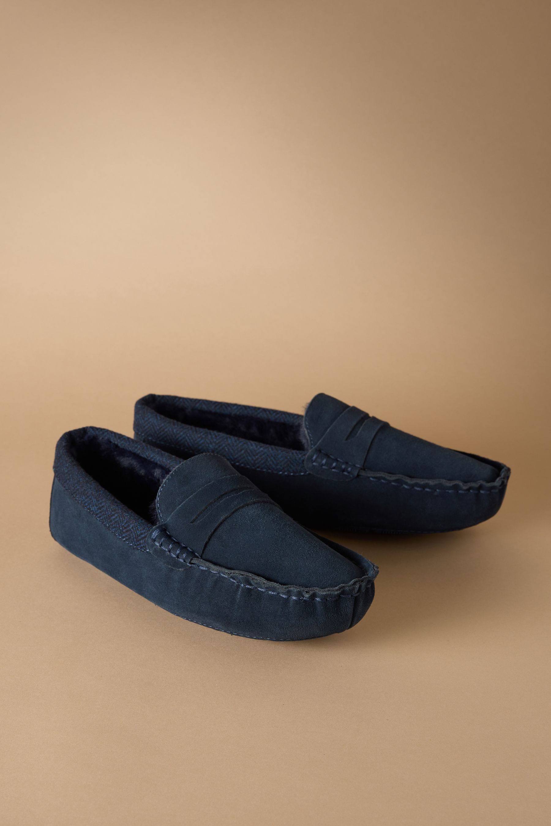 Next Signature Mokassin-Slipper, Premium-Veloursleder Hausschuh (1-tlg)