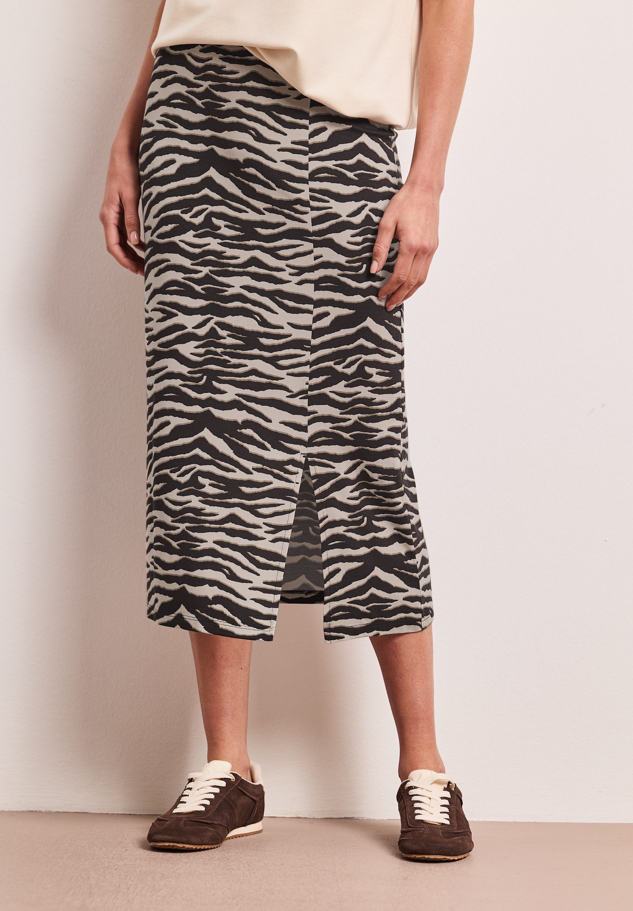 STREET ONE Midirock mit Schlitz und Animal Print
