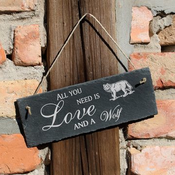 Dekolando Hängedekoration gehender Wolf 22x8cm All you need is Love and a Wolf