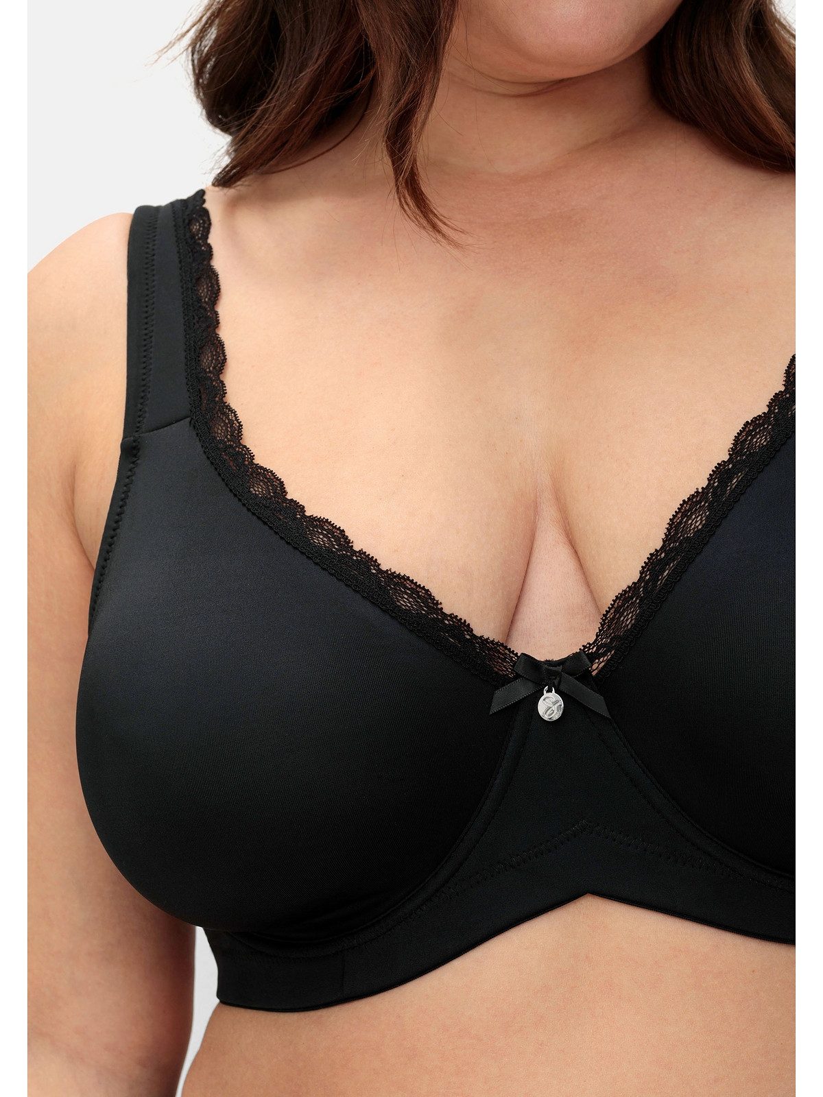 Sheego Bügel-BH Große Größen mit Spitzenbesatz und nahtlosen Cups