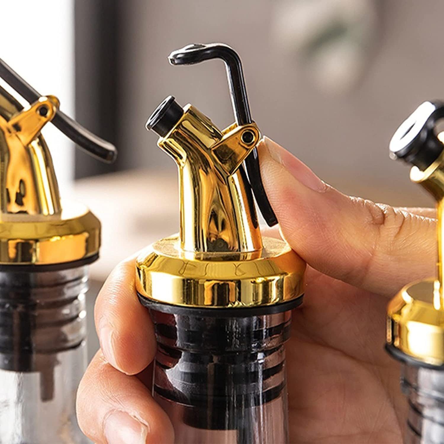 Layba Flaschenausgießer Essig und Öl Ausgießer für Flaschen mit Verschlusskappe, Set, 5-St., 5 Flaschen Ausgießer