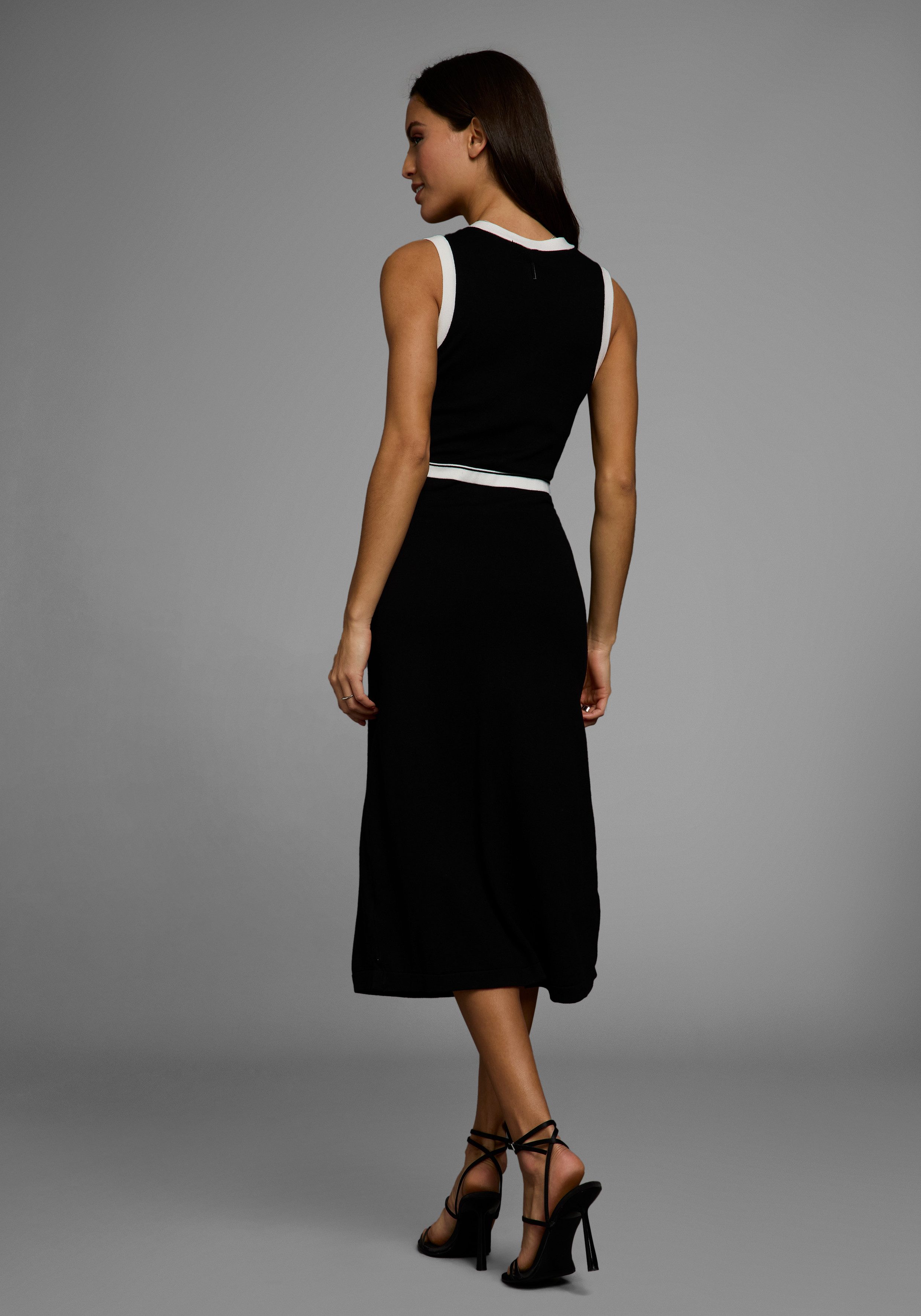 HECHTER PARIS Strickkleid mit Kontrastdetails günstig online kaufen