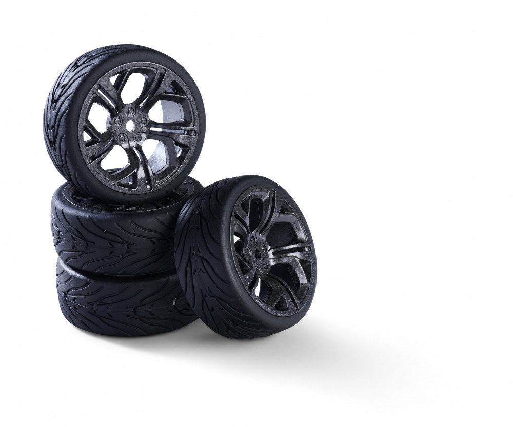 Carson Reifen mit Felgen 1:10 Räderset Y-Design5 (4) grau/schwarz RC-Ladegerät