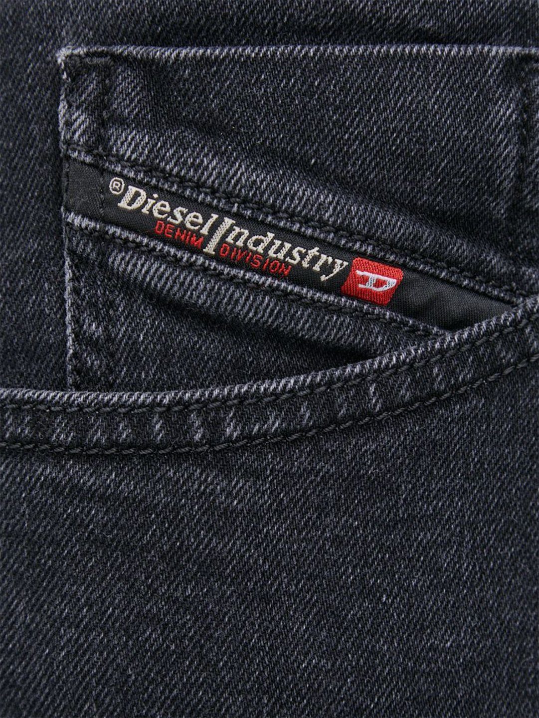 Regular Schwarz Tapered-fit-Jeans - D-Fining - Diesel 09A14 Vintage