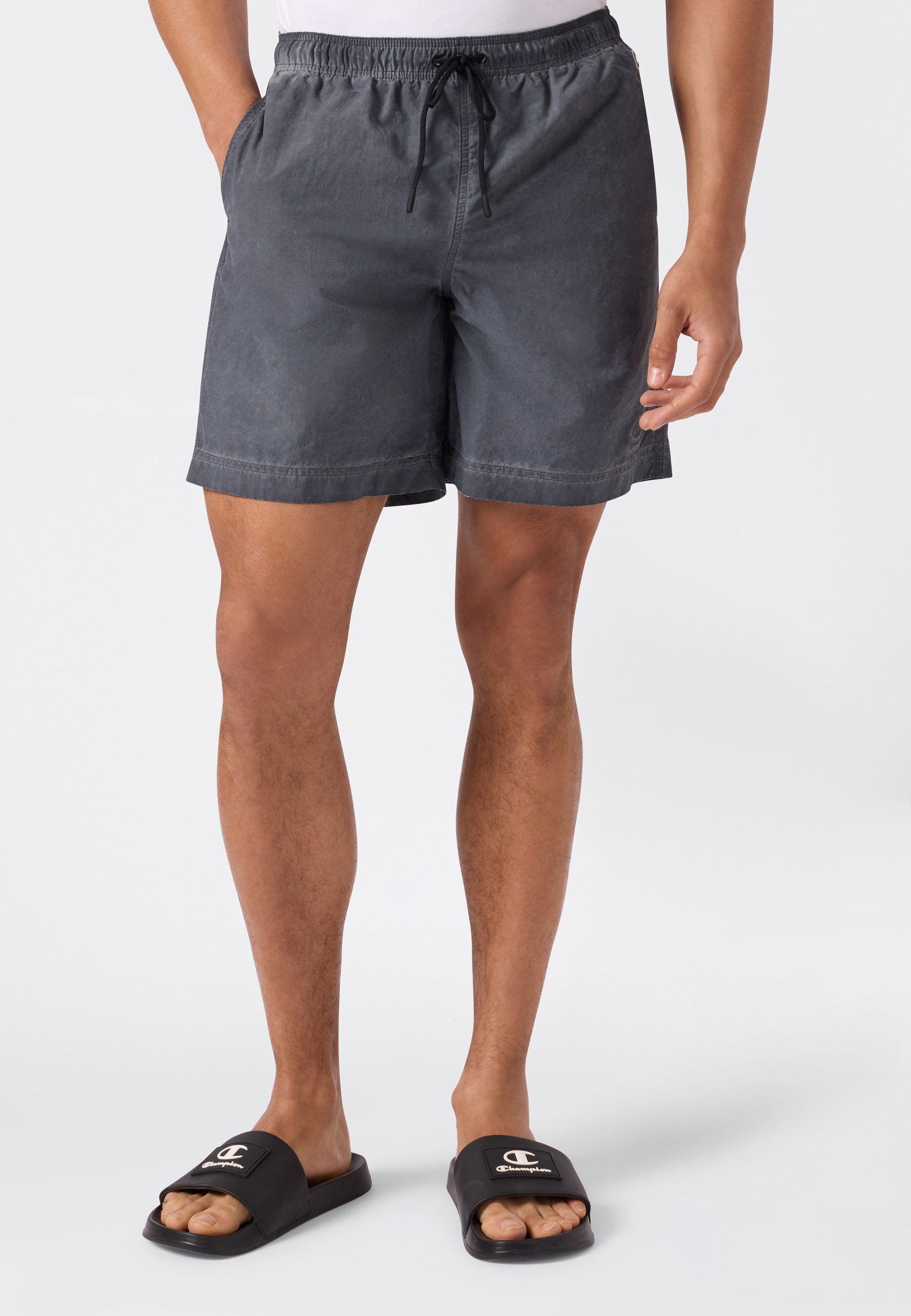 Champion Badeshorts 5-inch Men's swim shorts unifarbene oder ausgewaschene Optik, leichtes Material aus Polyamid