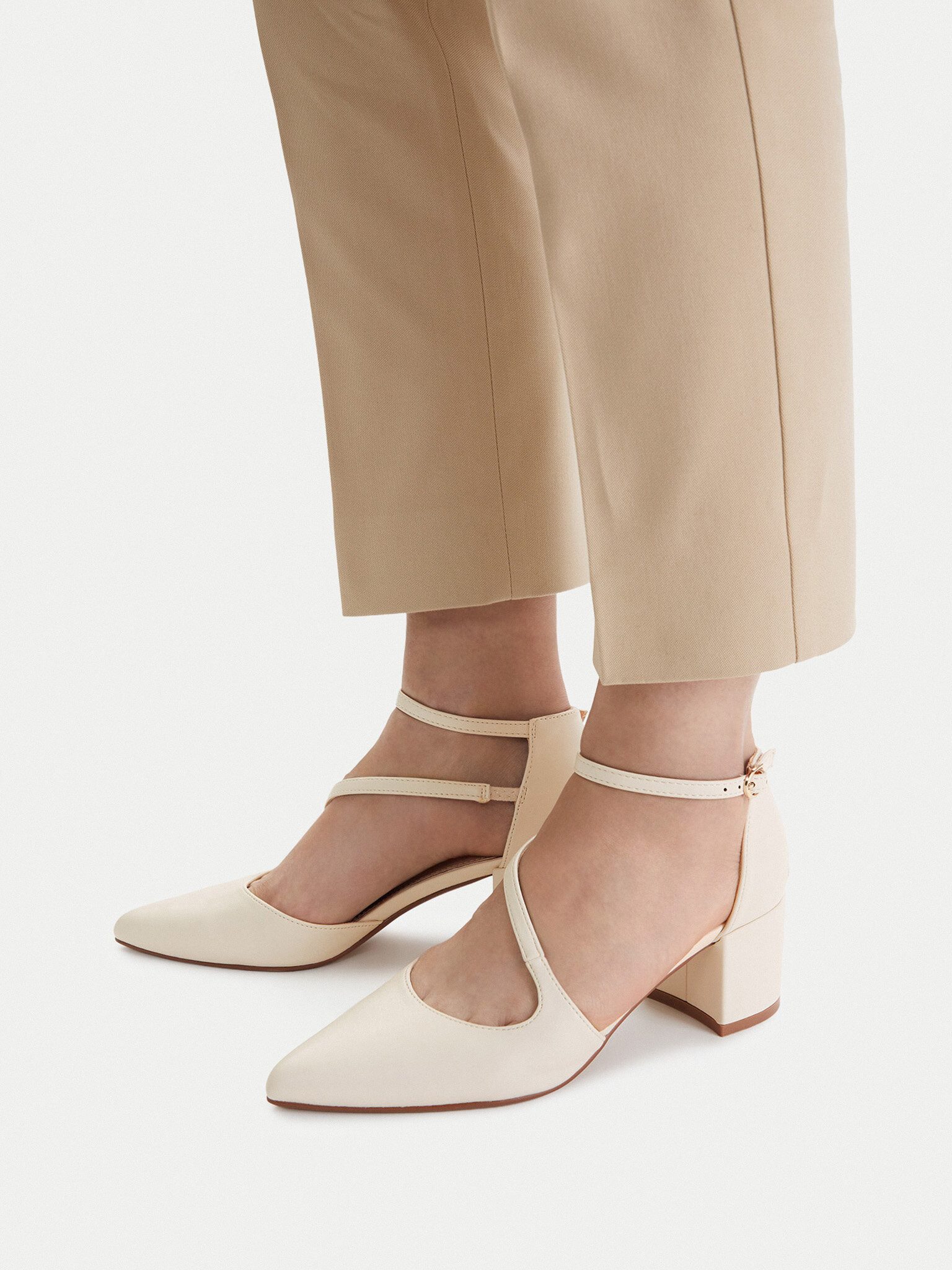 Jenny Jenny Damen Pumps Écru JENNY-CEO-PF484 01 Beige Pumps