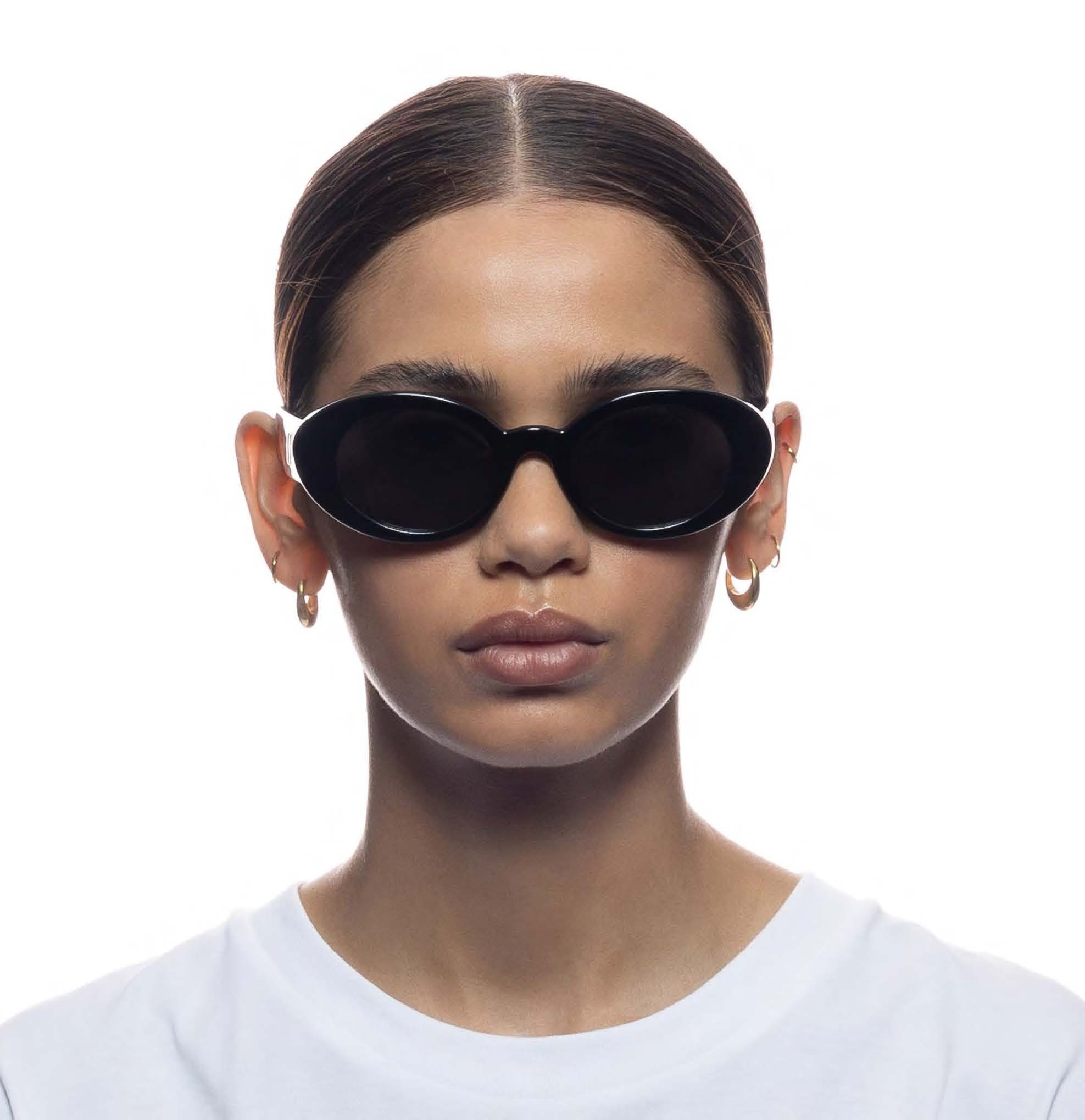 LE SPECS Sonnenbrille NOUVEAU VIE