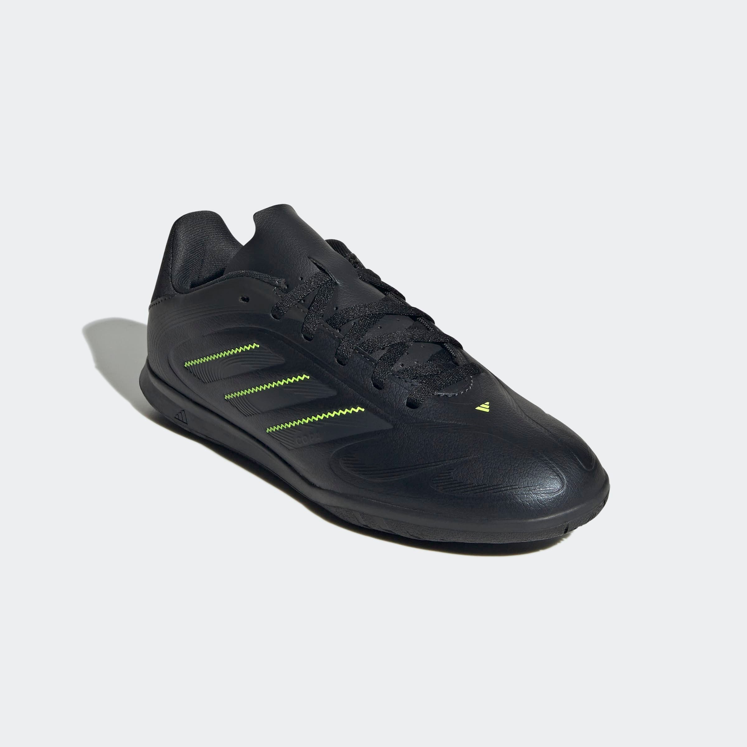 adidas Performance COPA PURE 3 CLUB INDOOR KINDER Fußballschuh geeignet als Hallenschuhe, für Kinder & Jugendliche
