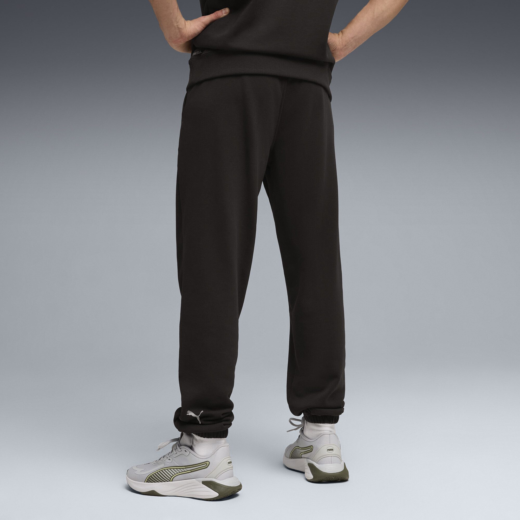 PUMA Trainingshose Graphics Training Jogginghose Herren