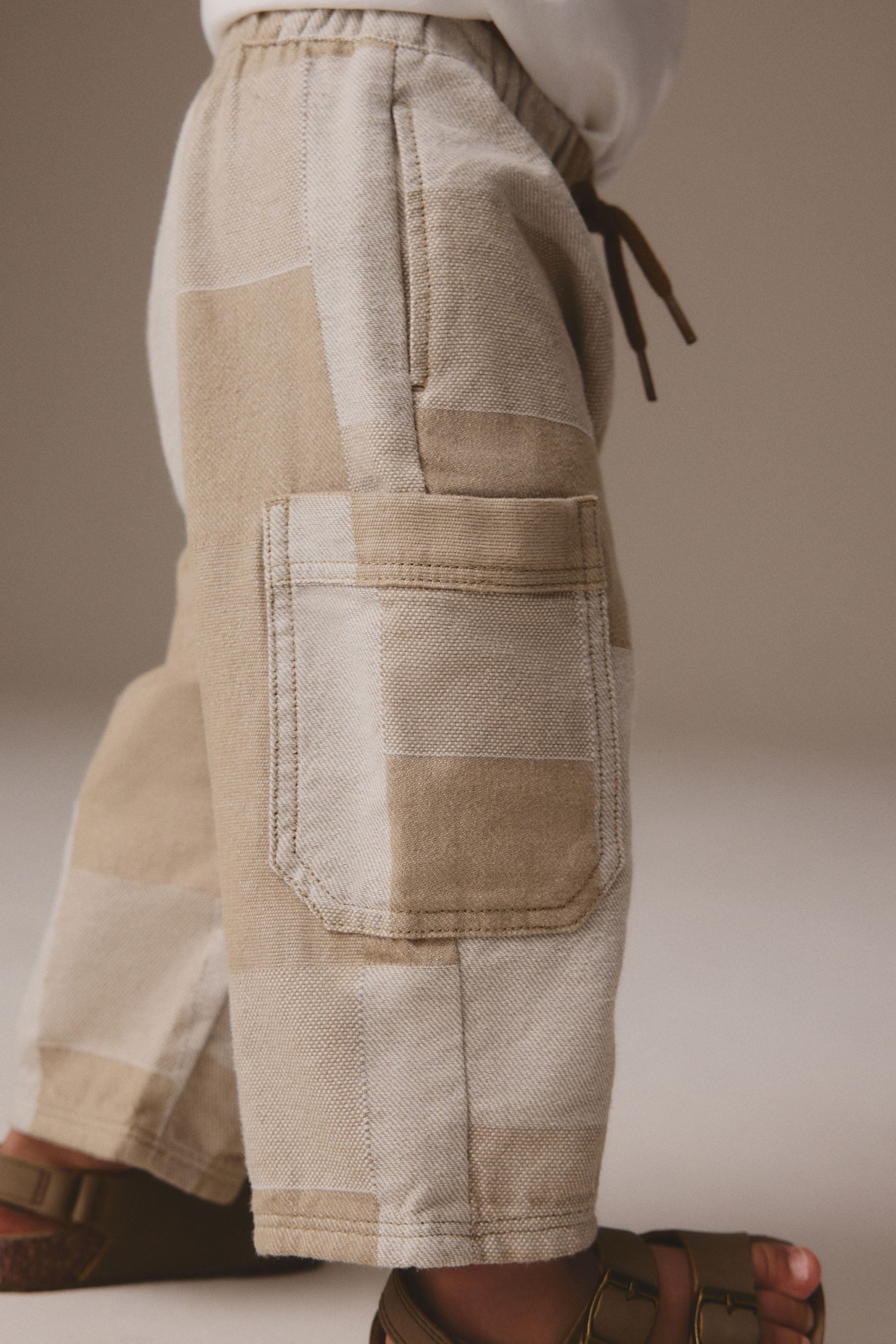 Next Cargo Jeans: Cargo jeans with elastic waistband and wide leg (1-piece)