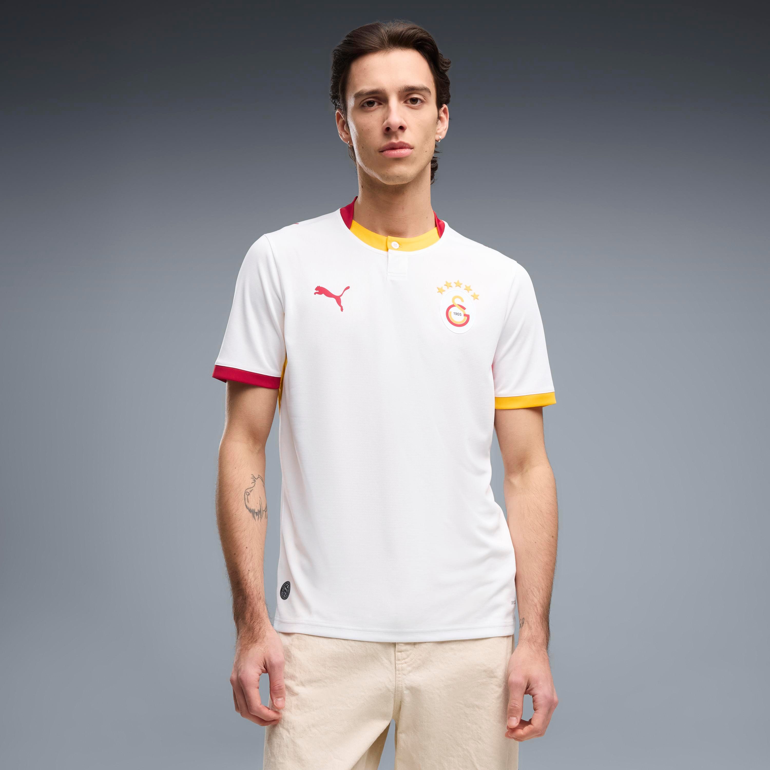 PUMA Fußballtrikot GSK THIRD JERSEY REPLICA für Erwachsene, atmungsaktives Material, Kurzarmdesign, Regular Fit