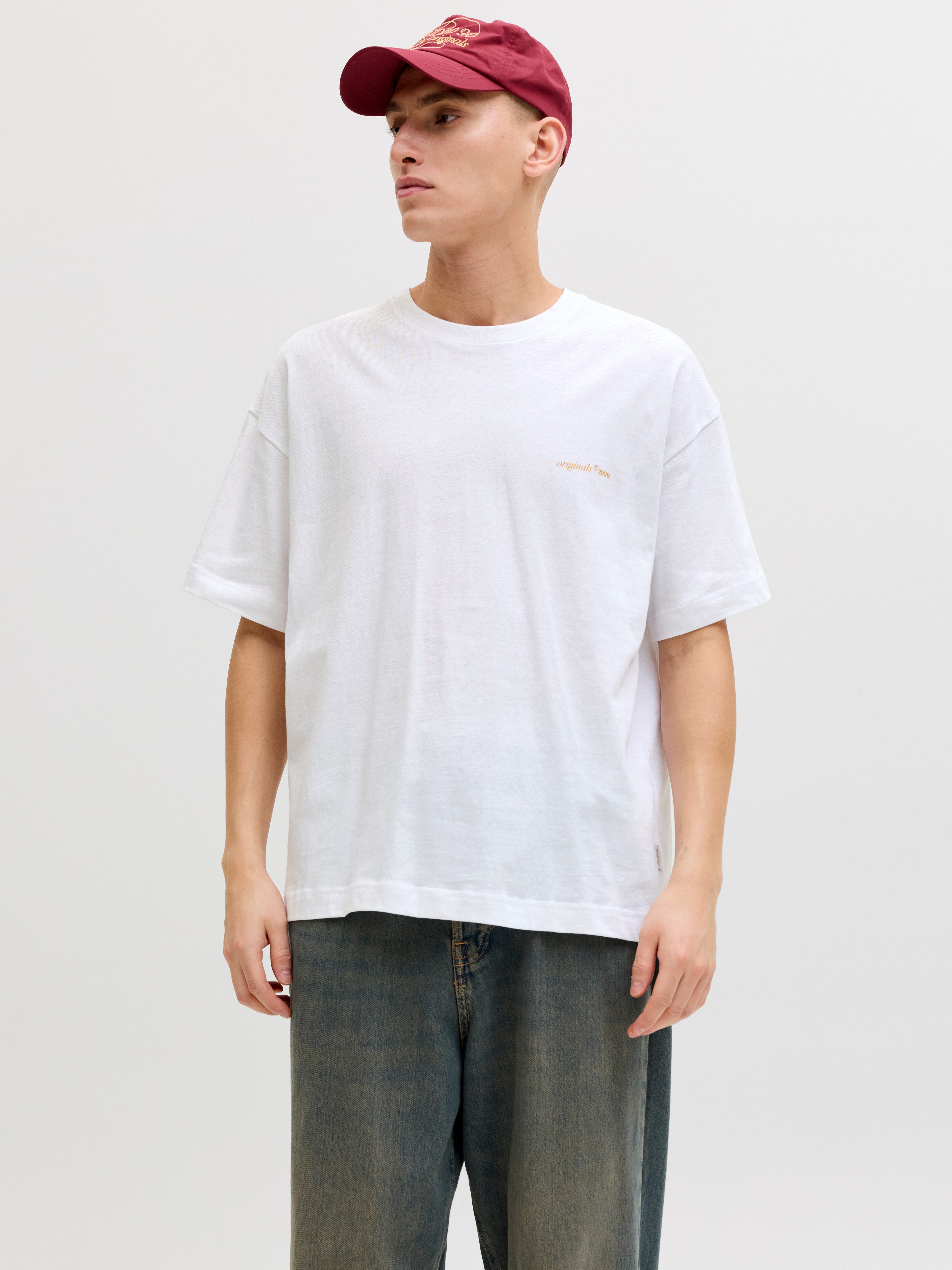 Jack & Jones T-Shirt JORMONTAUK BACK GRAPHIC TEE SSCN EA26 SN Baumwolle, locker geschnitten